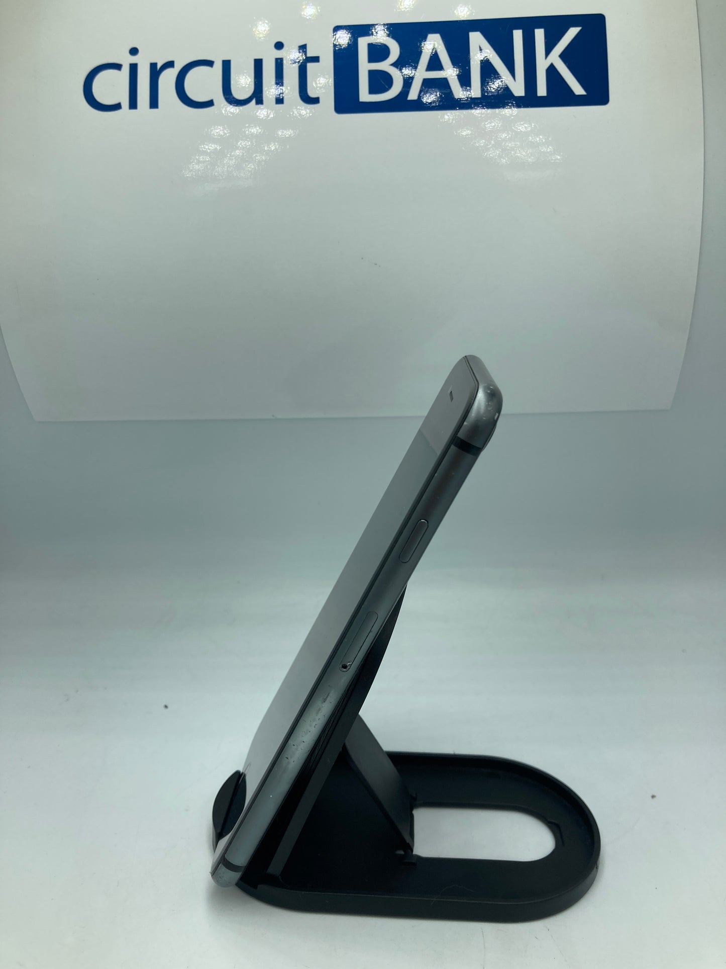 iPhone 8 64GB (Producto Único)