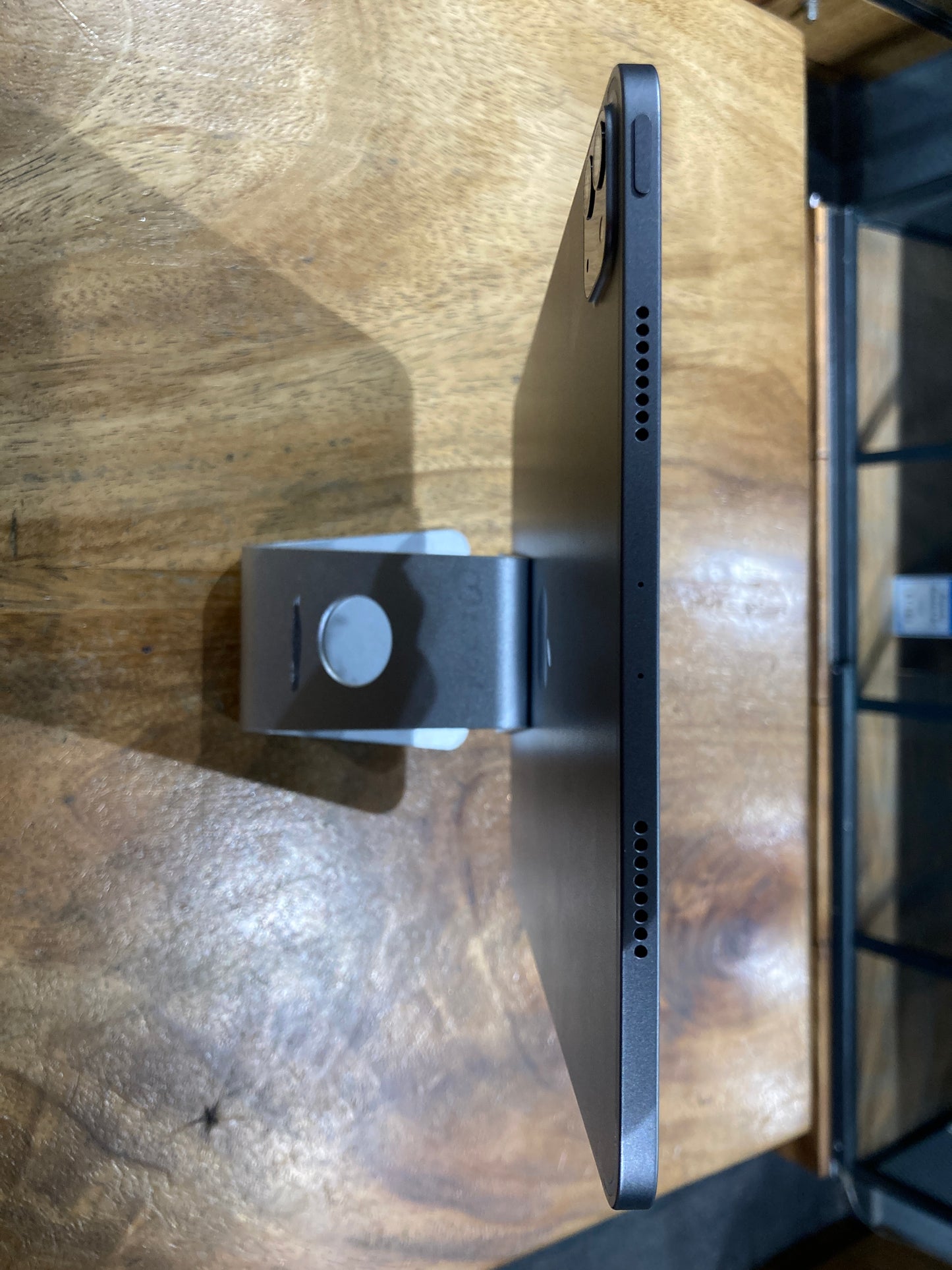 iPad Pro 11" 4th Gen 2TB (Producto Único)