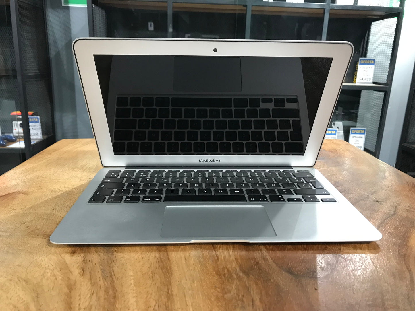 MacBook Air 11" 2015 (Producto Único)