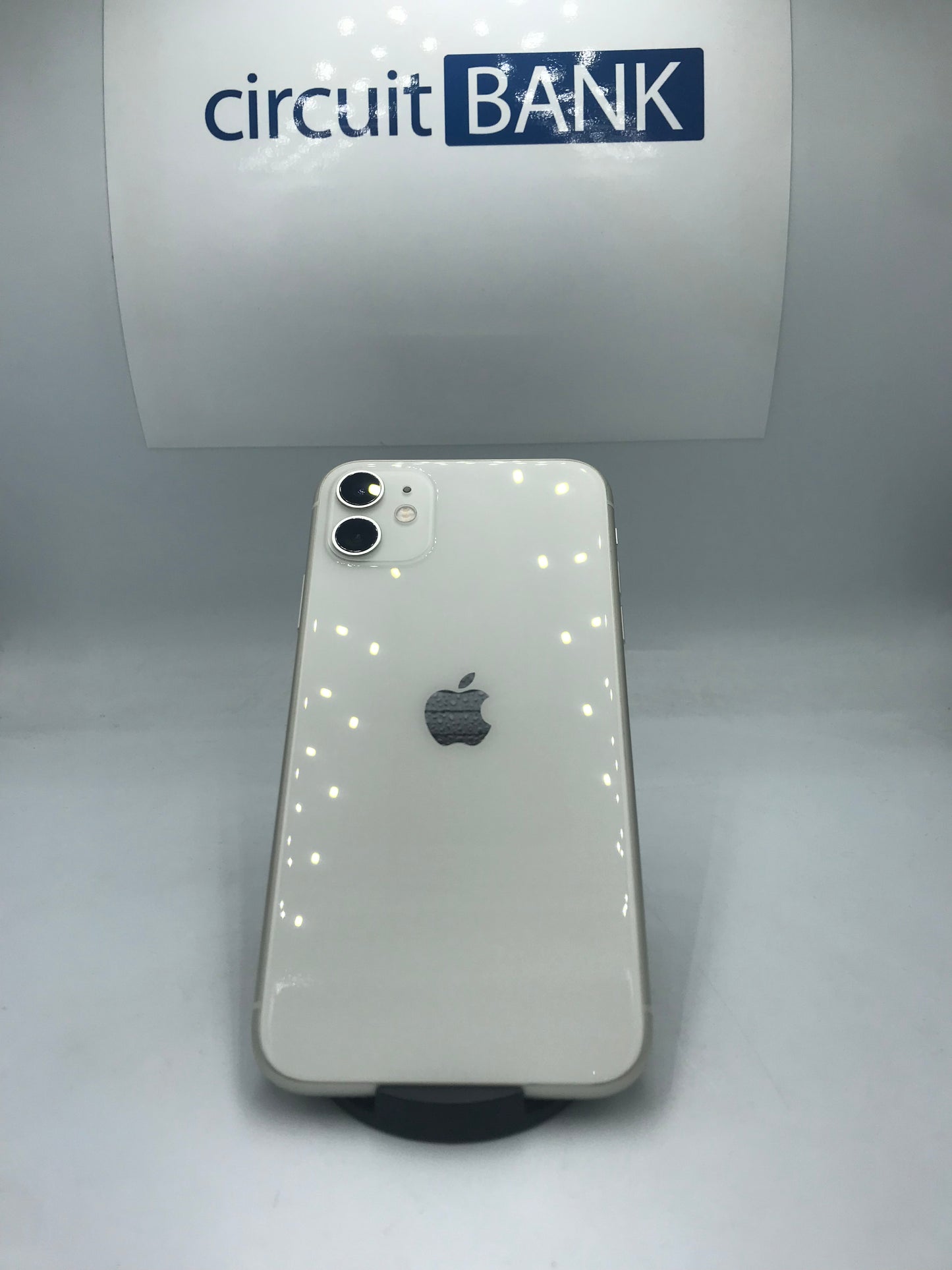 iPhone 11   64 GB (Producto Unico)
