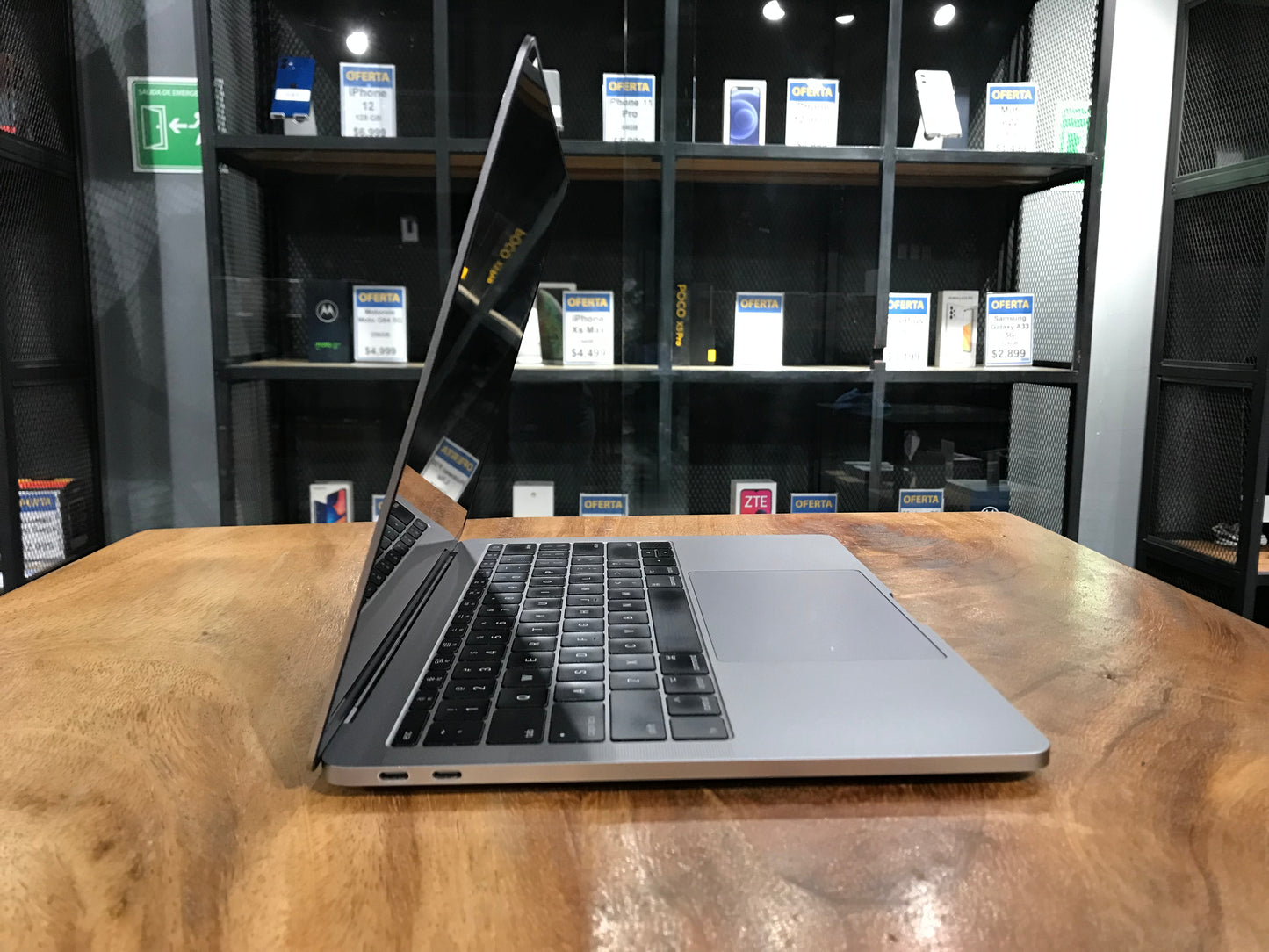 MacBook Pro 13" 2017 (Producto Único)