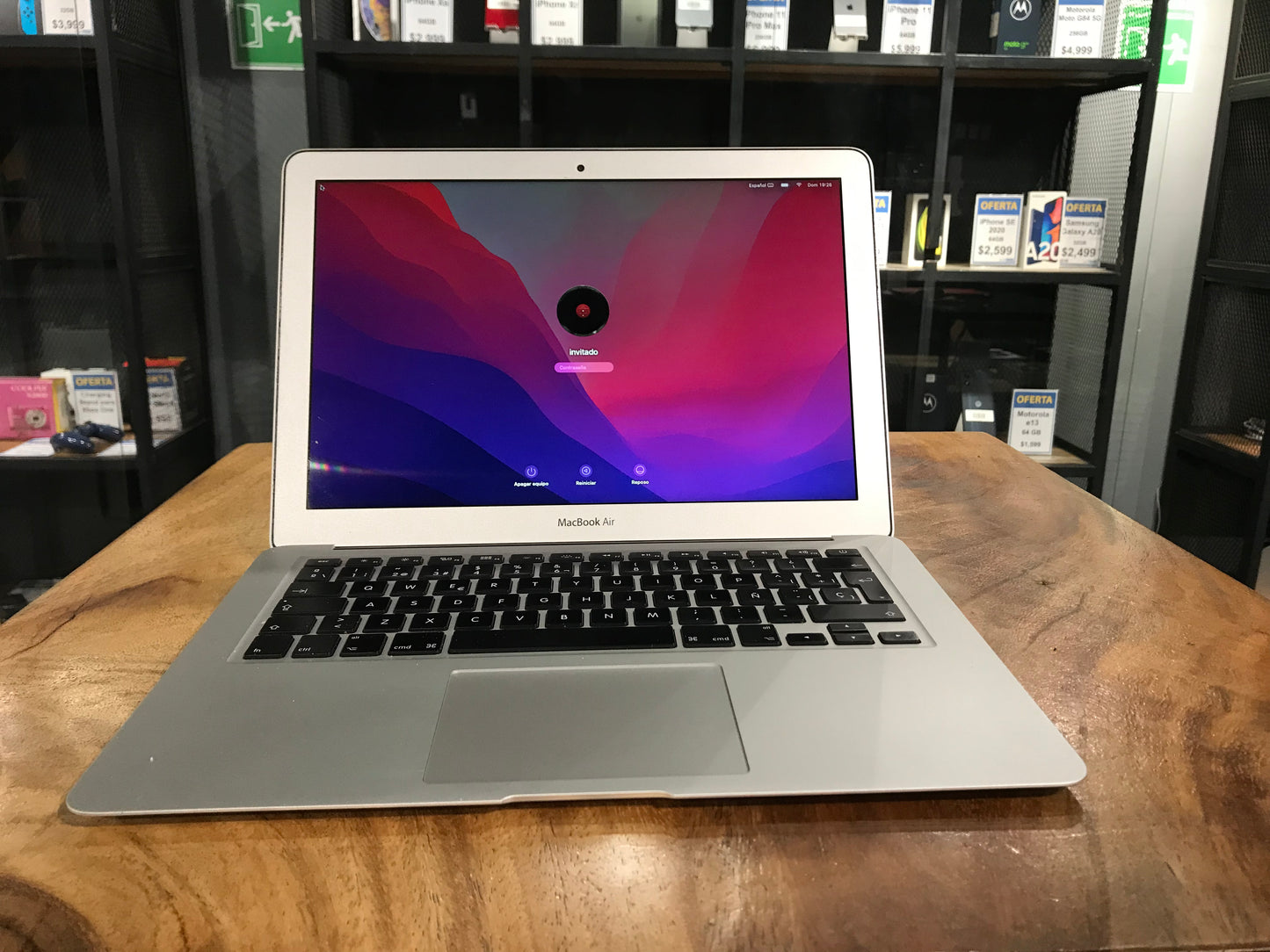MacBook Air 13" 2015 (Producto Unico)