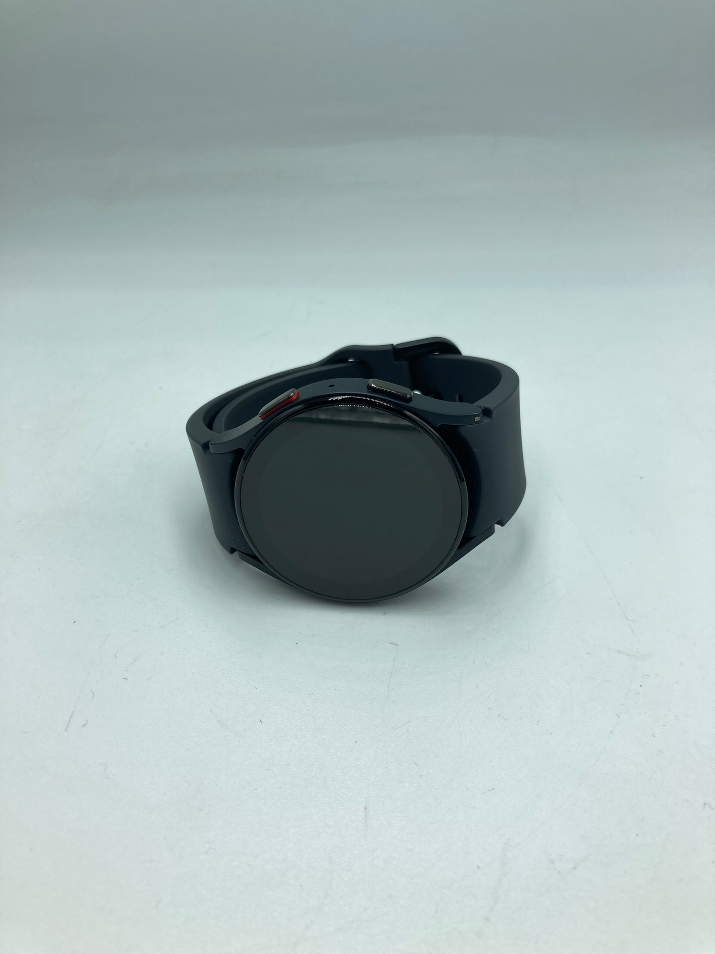 Samsung Galaxy Watch5 40mm (Producto Único)