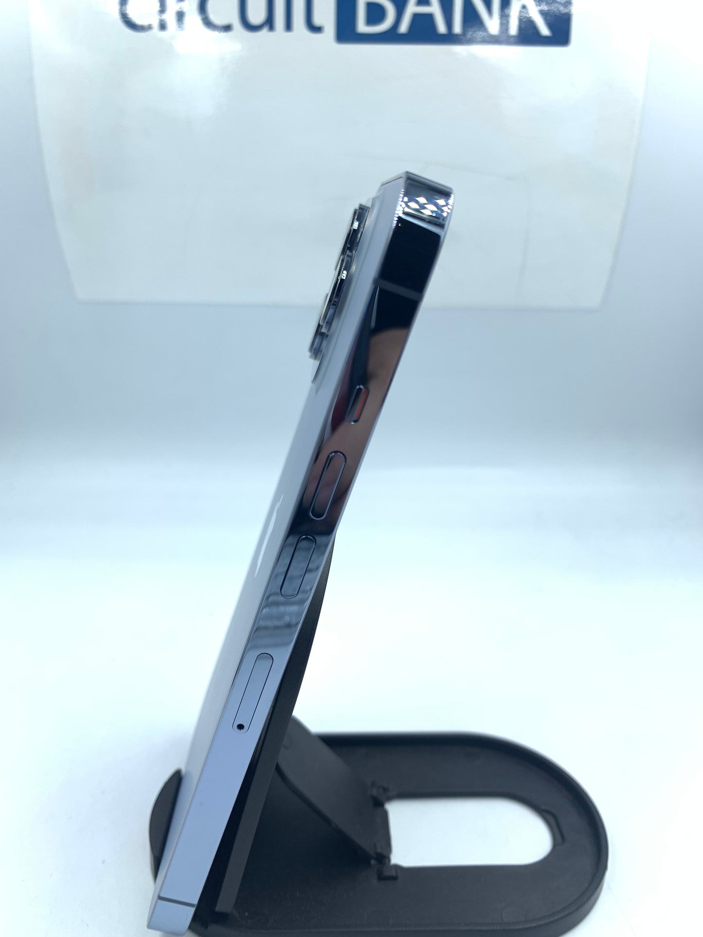 iPhone 13 Pro 128GB (Producto Único)
