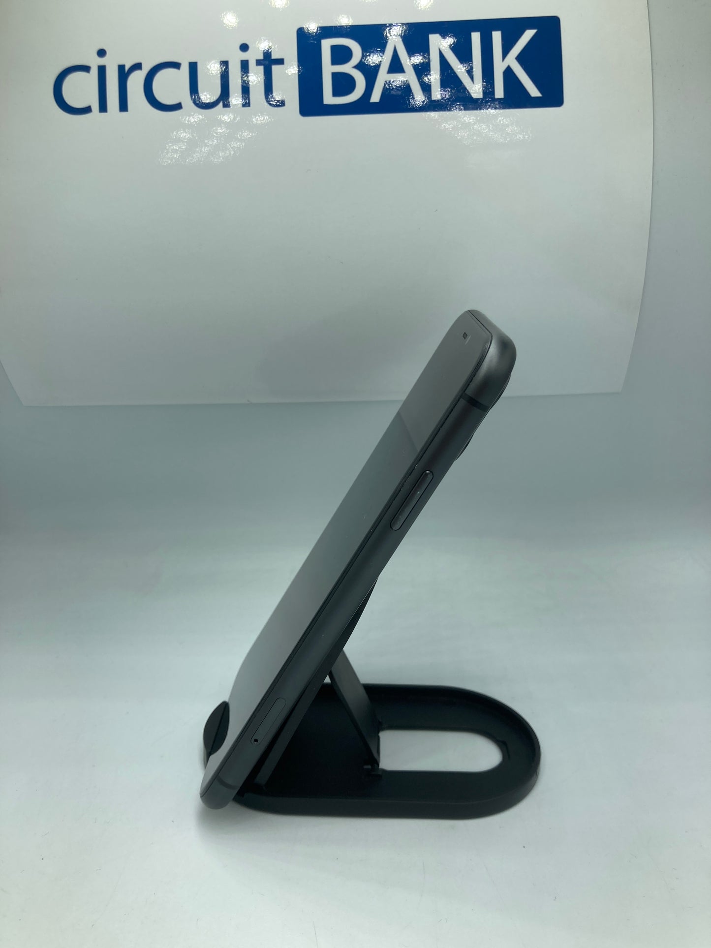 iPhone 11 128GB (Producto Único)