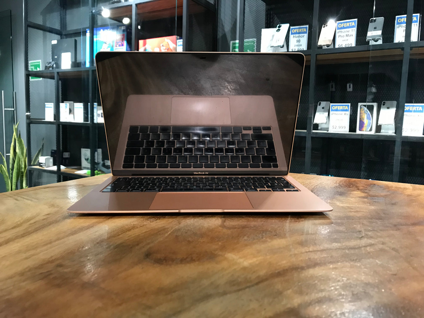 MacBook Air 13" 2020  (Producto Único)