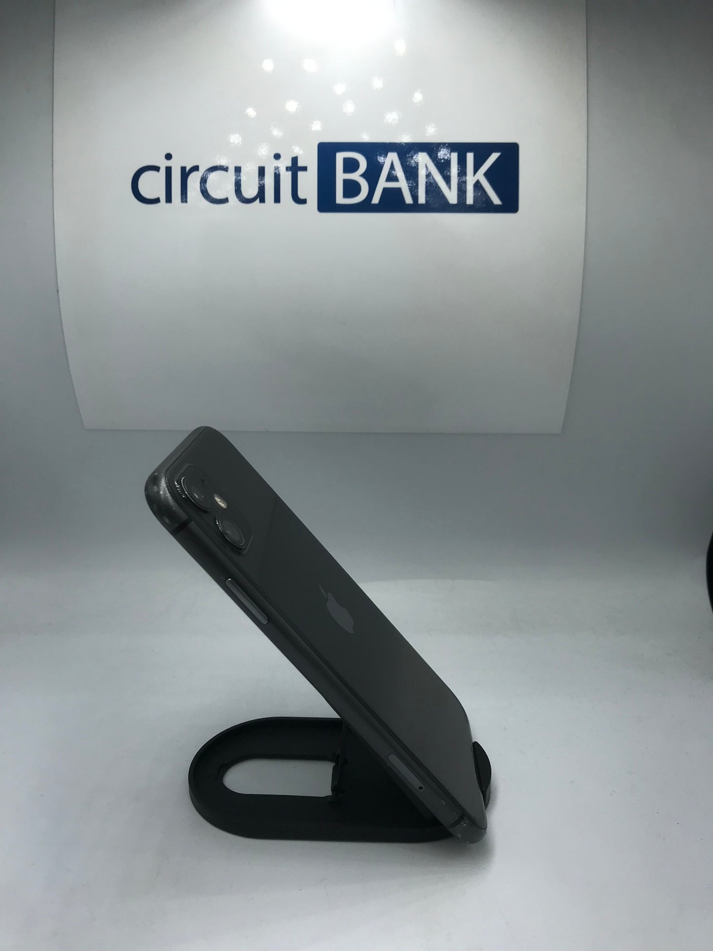 iPhone 11 64GB (Producto Único)