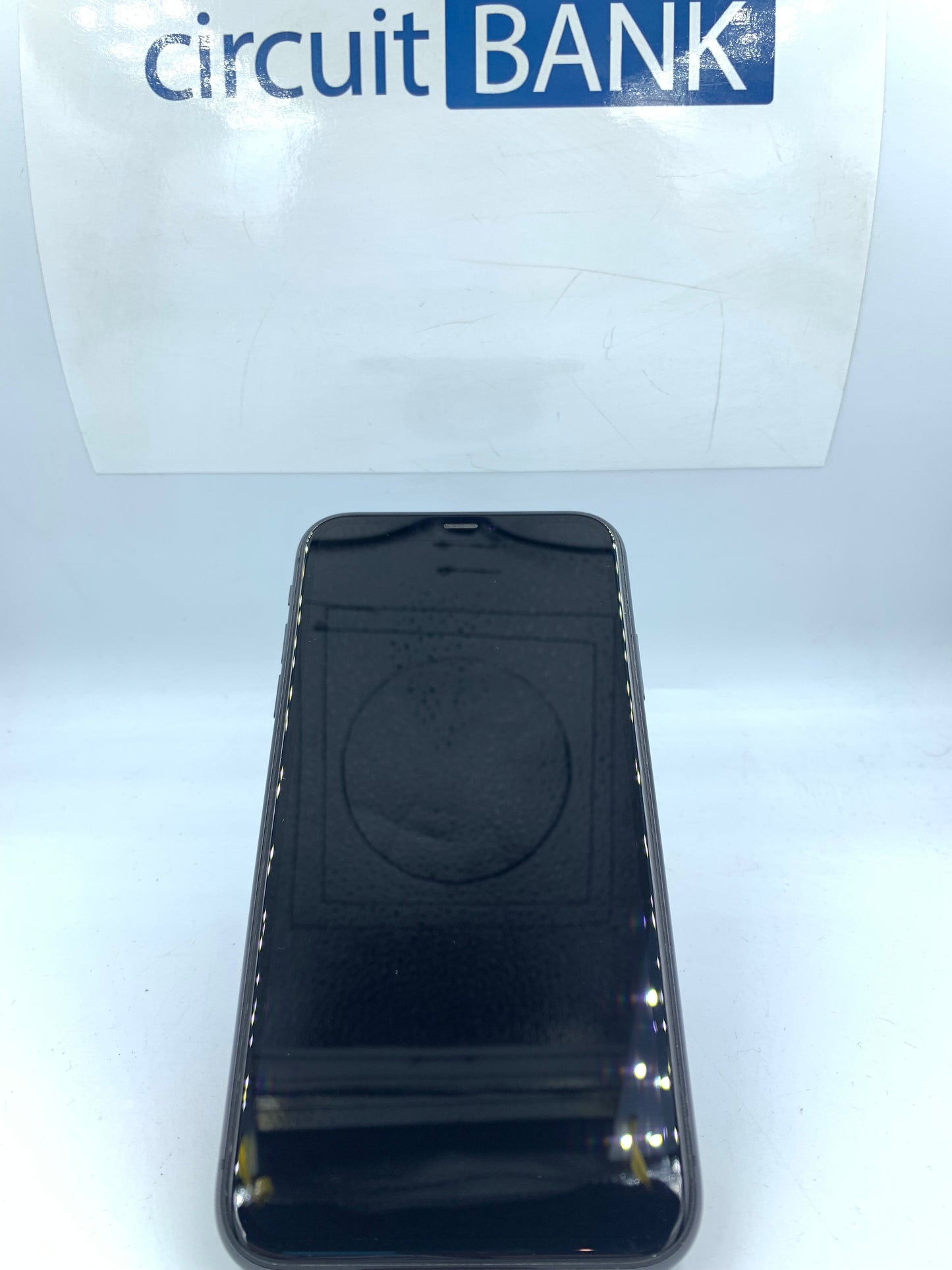 iPhone 11 64GB (Producto Único)