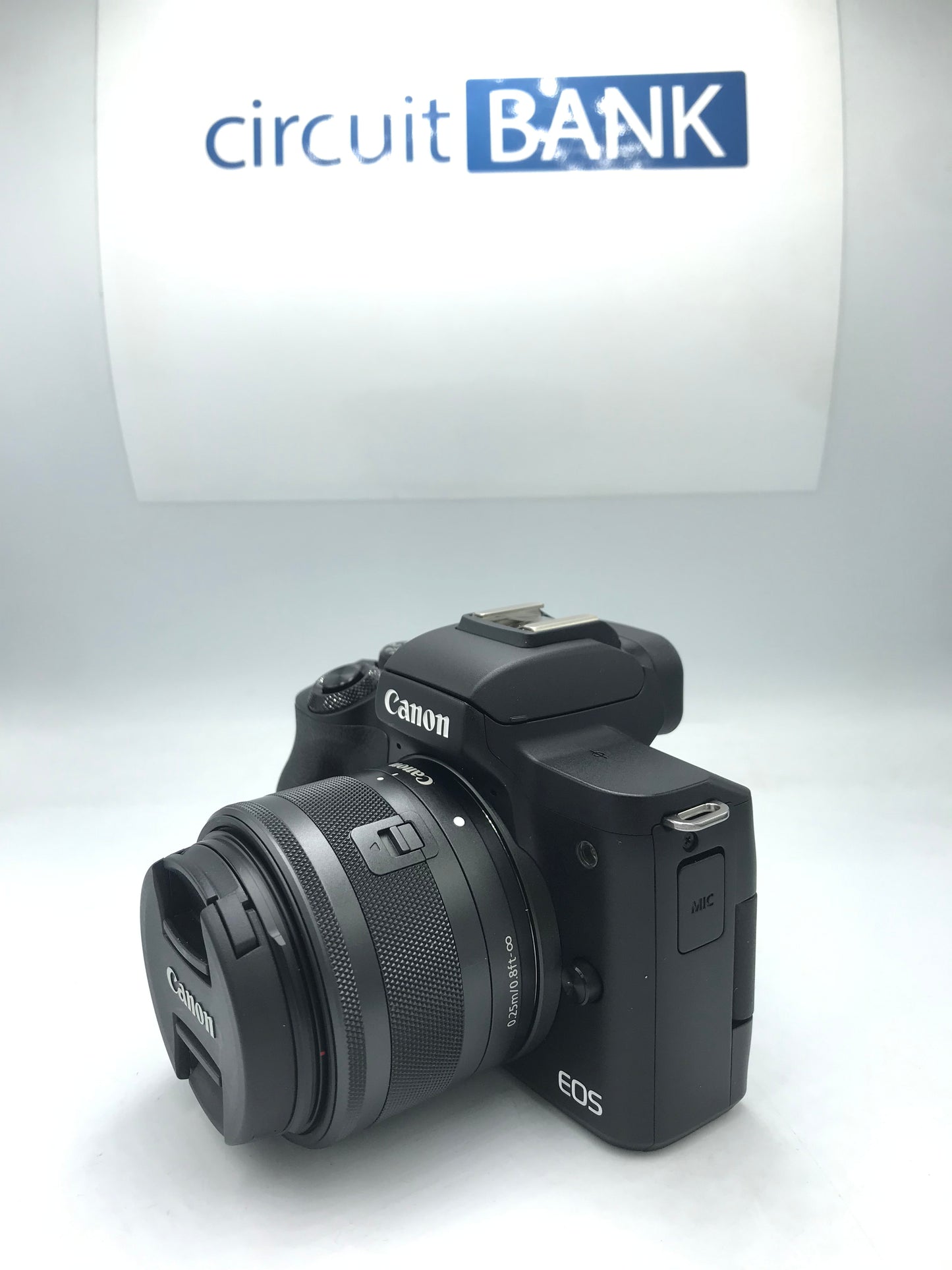 Canon EOS M50 Mark II + Lente EF-M 15-45mm (Producto Unico)
