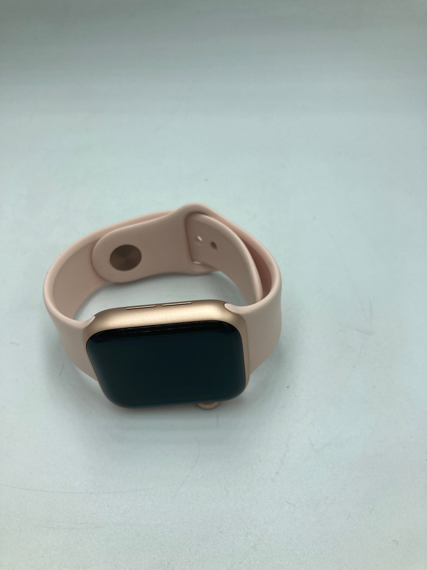Apple Watch Series 4 40 mm GPS (Producto Único)