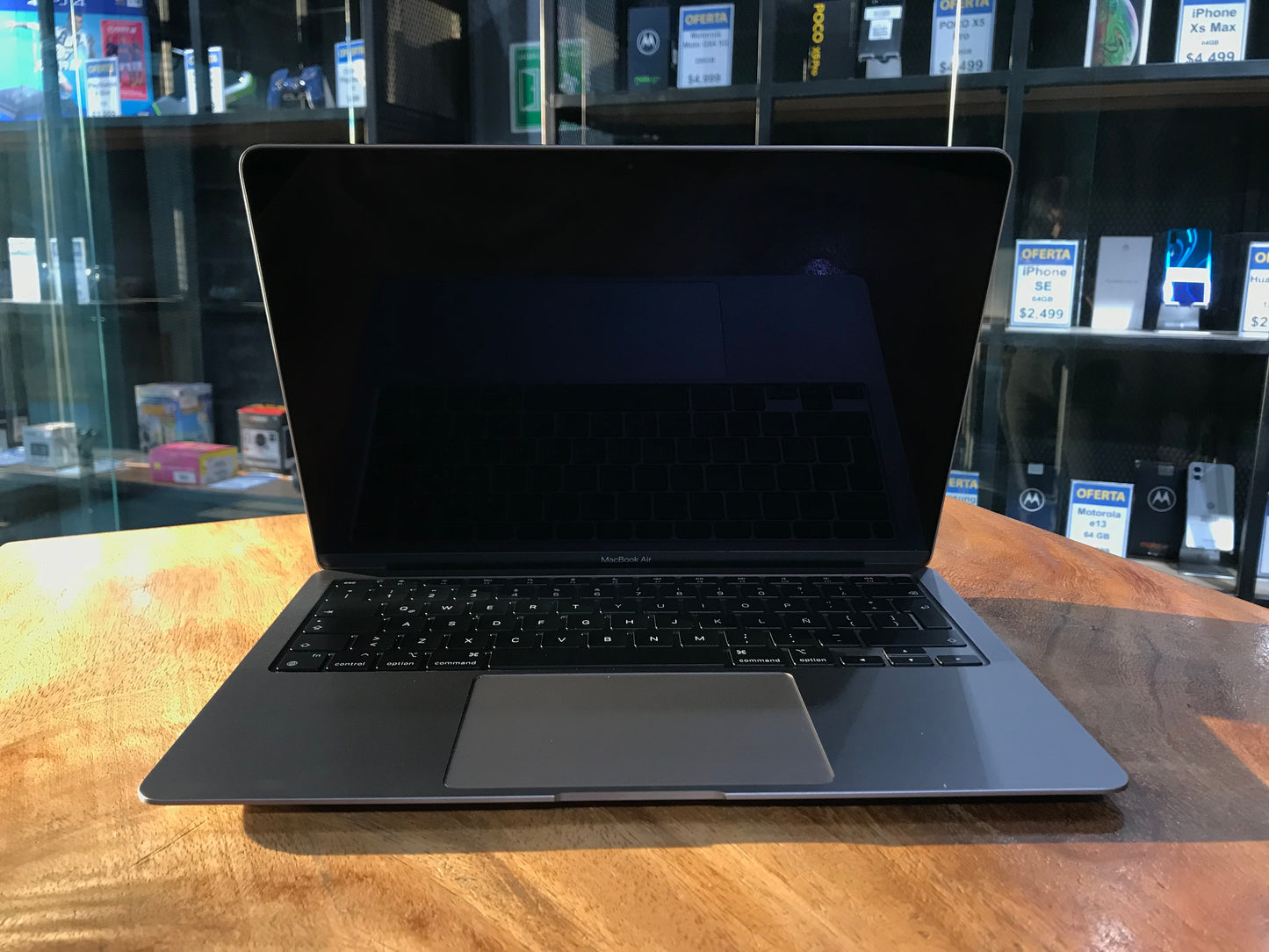 MacBook Air 13 - M1 - (A2327)