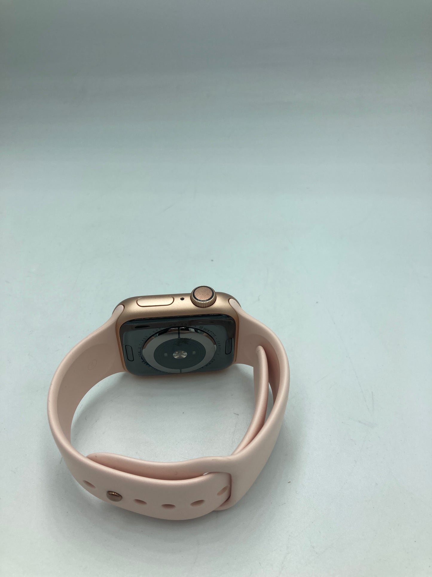 Apple Watch Series 4 40 mm GPS (Producto Único)