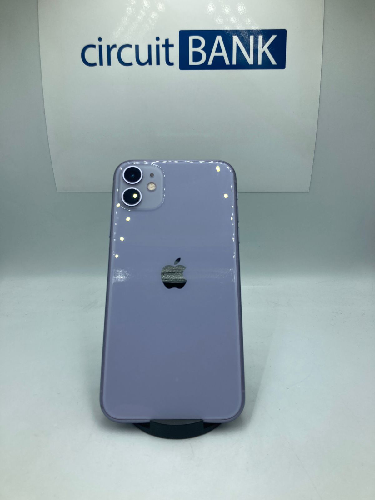 iPhone 11 64GB (Producto Único)