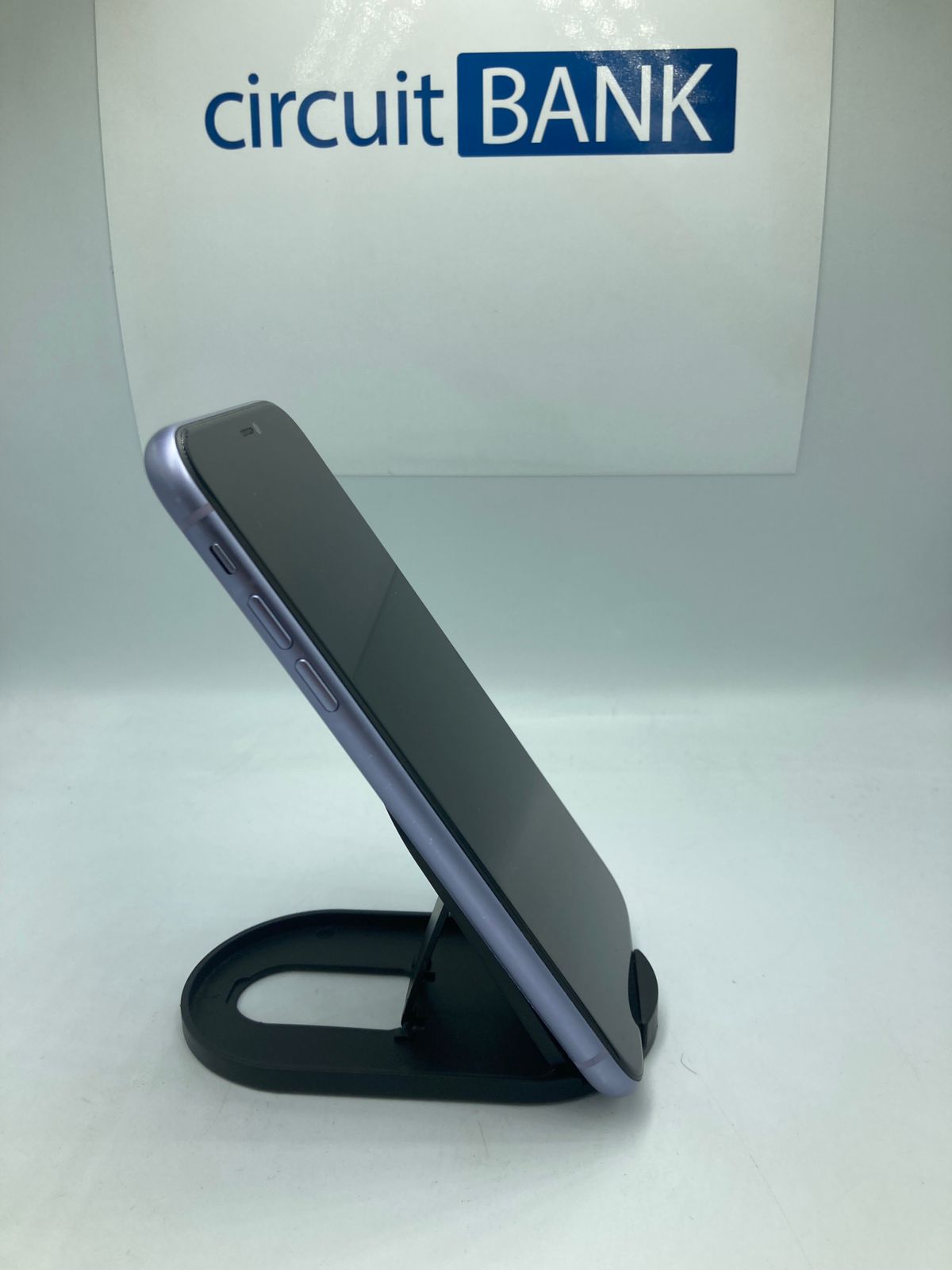 iPhone 11 64GB (Producto Único)