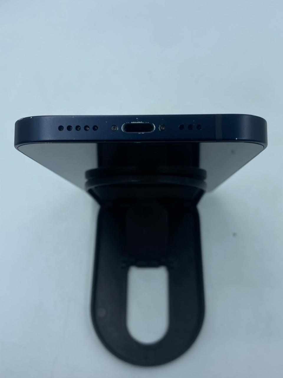 Apple iPhone 12 128GB / Negro