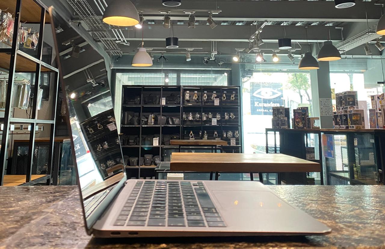 Macbook Air M1 2020 256GB SSD / 8GB RAM