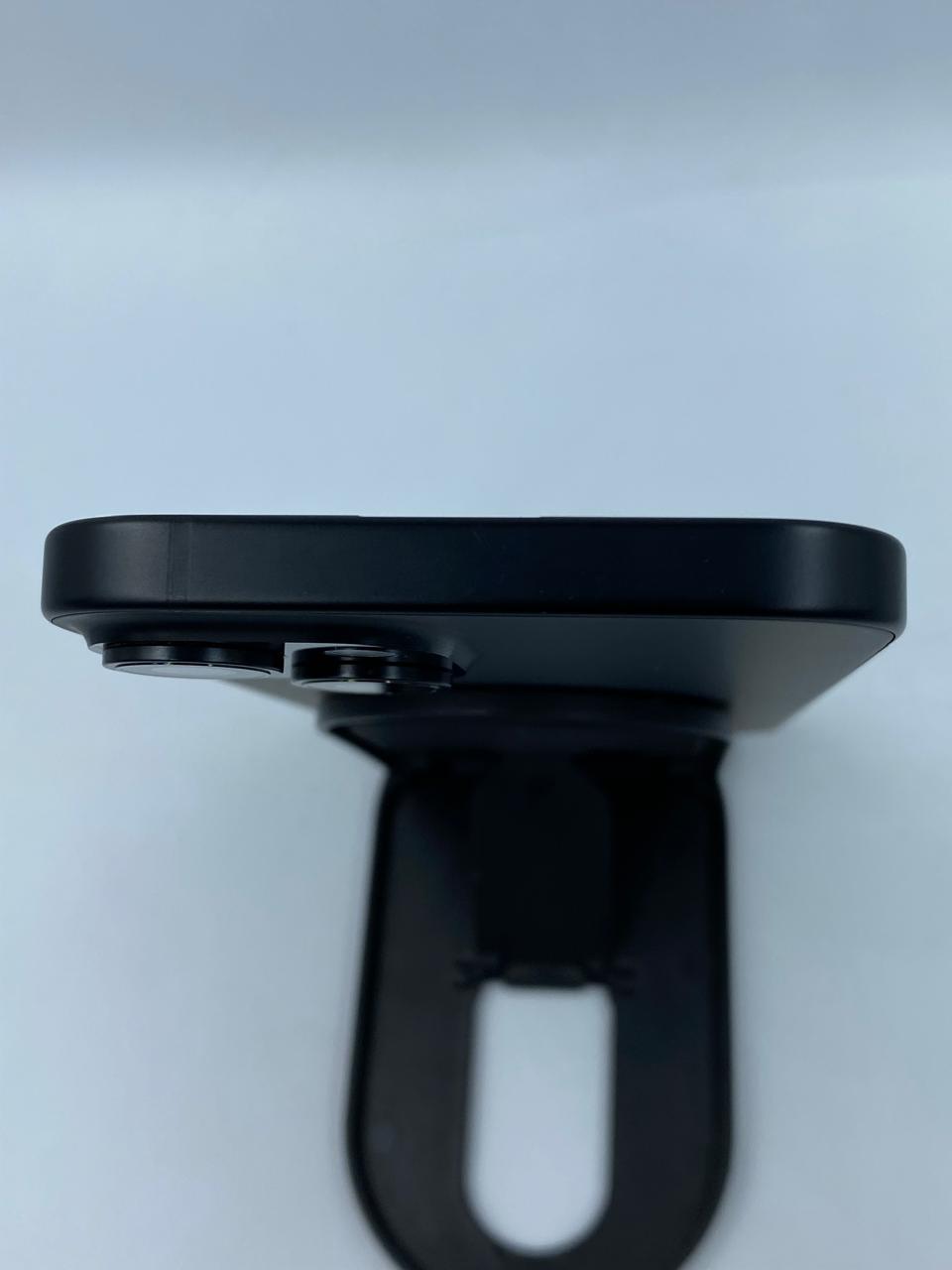 iPhone 15 128GB