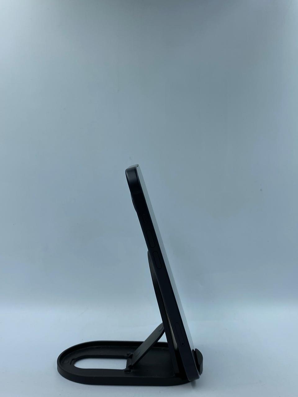 iPhone 15 128GB