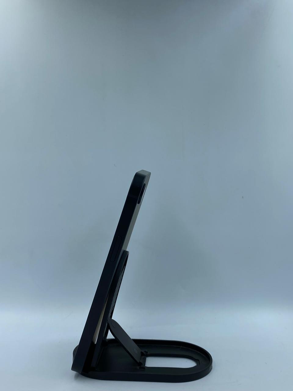 Apple iPhone 16e 128GB