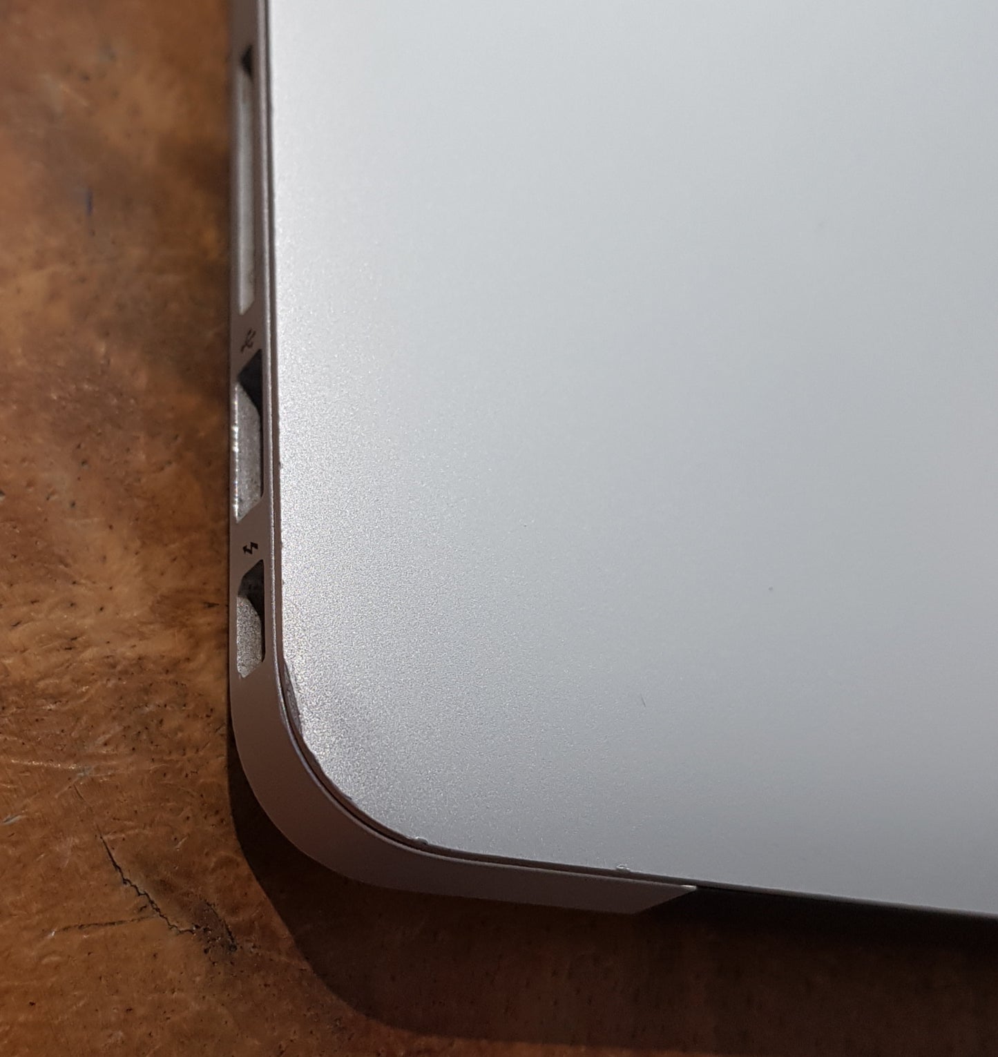 Macbook Air 13" 2015 (Producto Único)