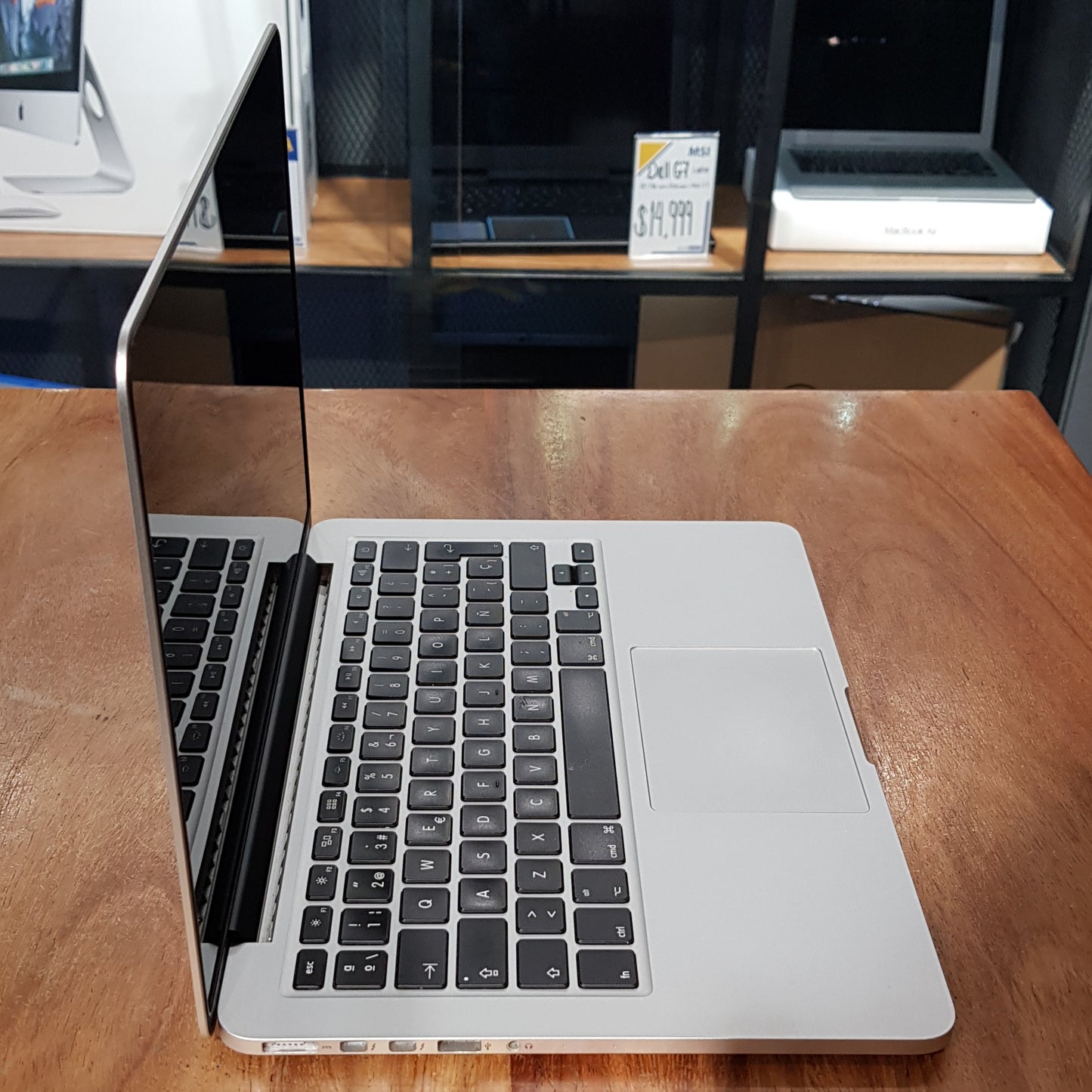 Macbook Pro Retina "13" (Producto Único)