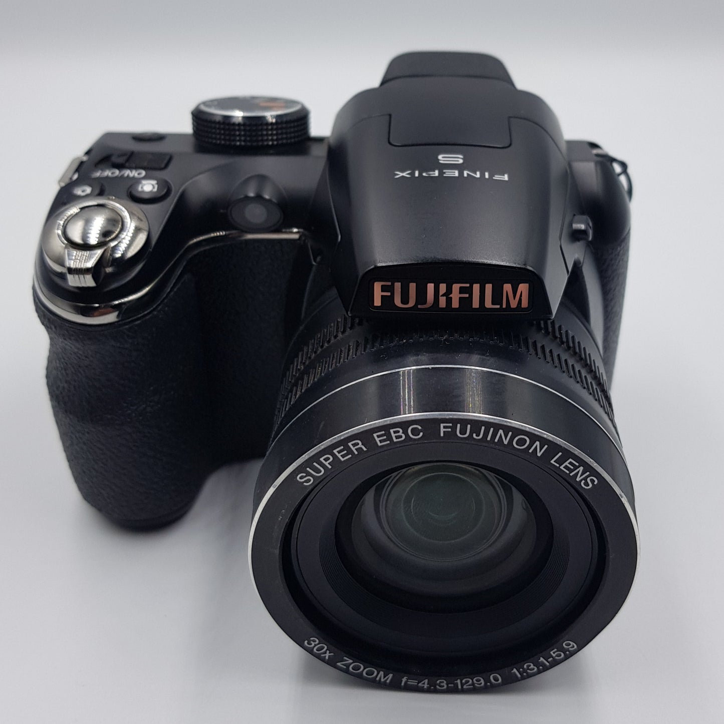 Camara Fujifilm Finepix S4500 (Producto Único)