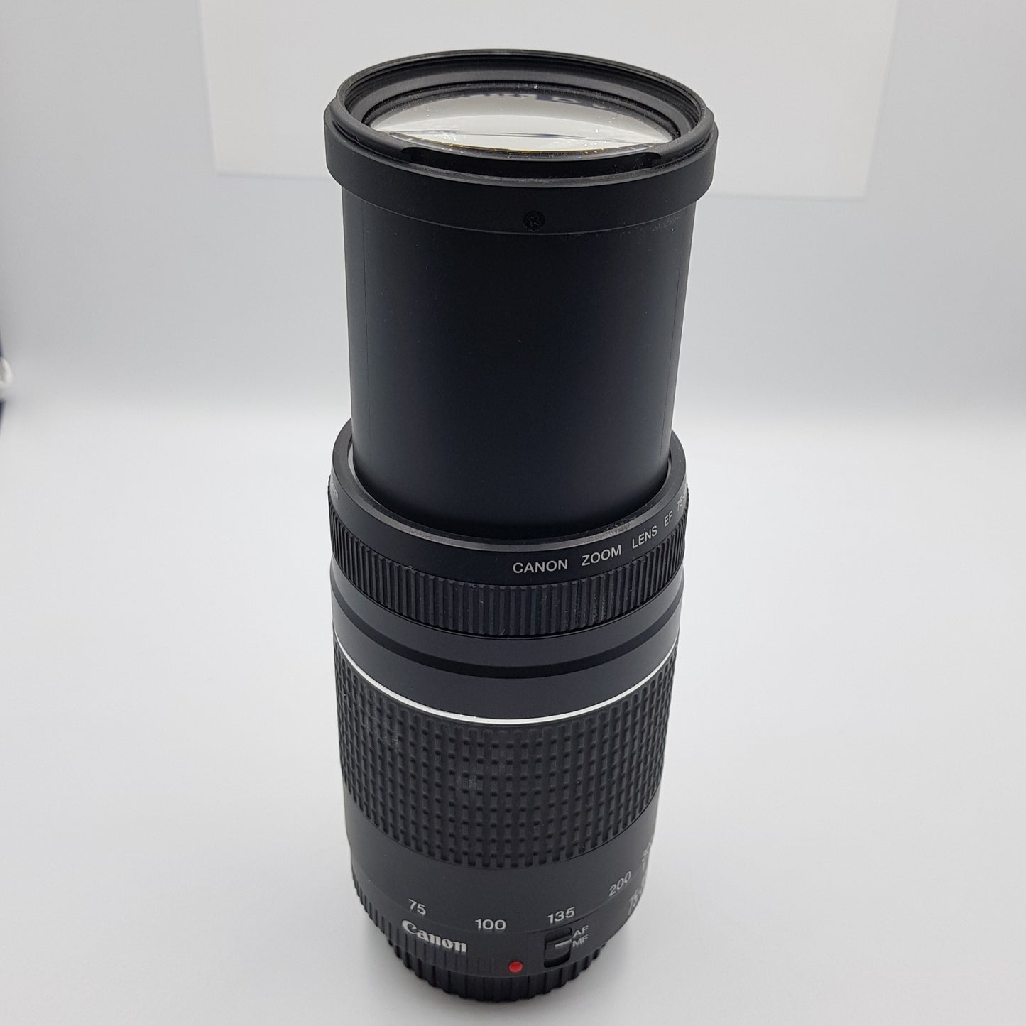 Lente Canon 75-300mm III (Producto Único)