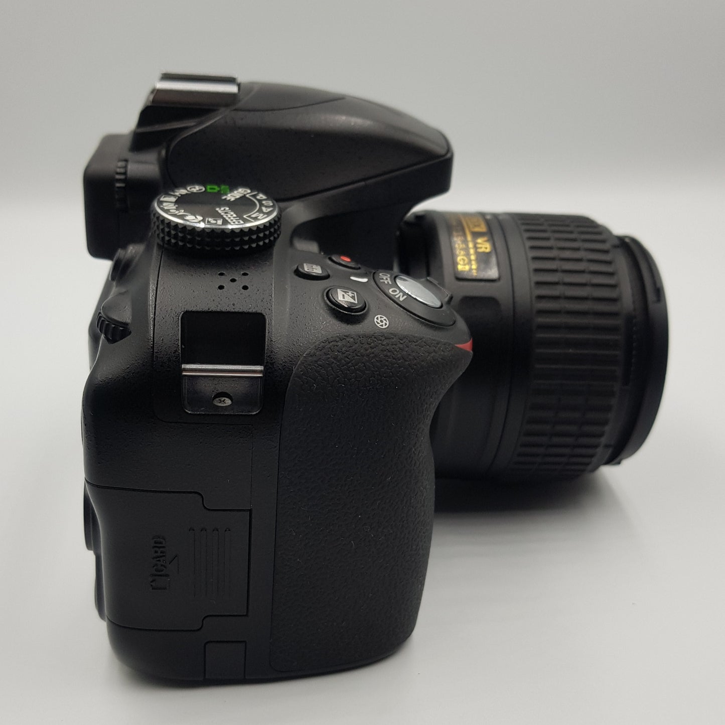 Camara Nikon D3300 ( 18-55mm) (Producto Único)