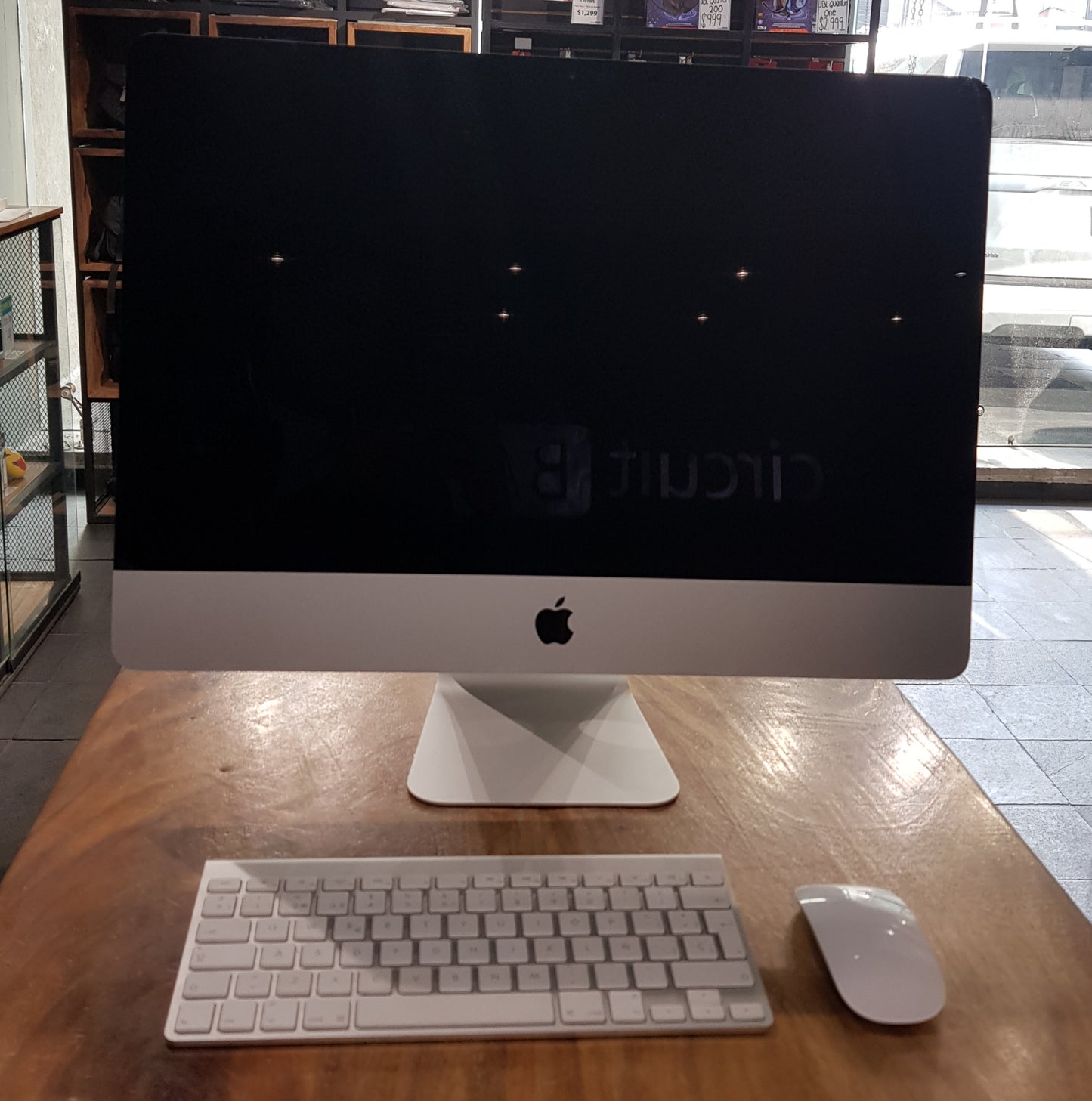 Imac 21" 2014 (Producto Único)