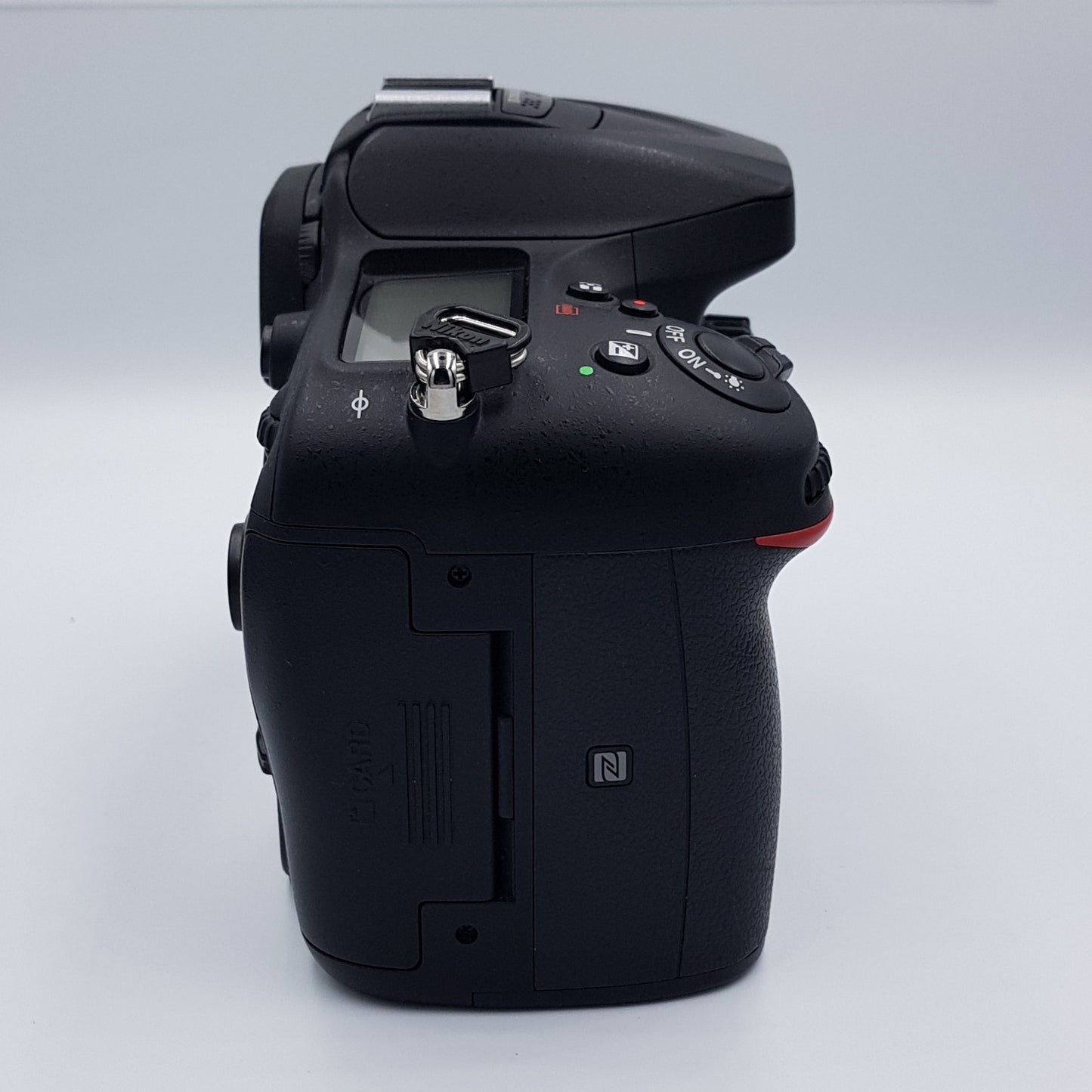 Cámara Nikon D7200 (Producto Único)