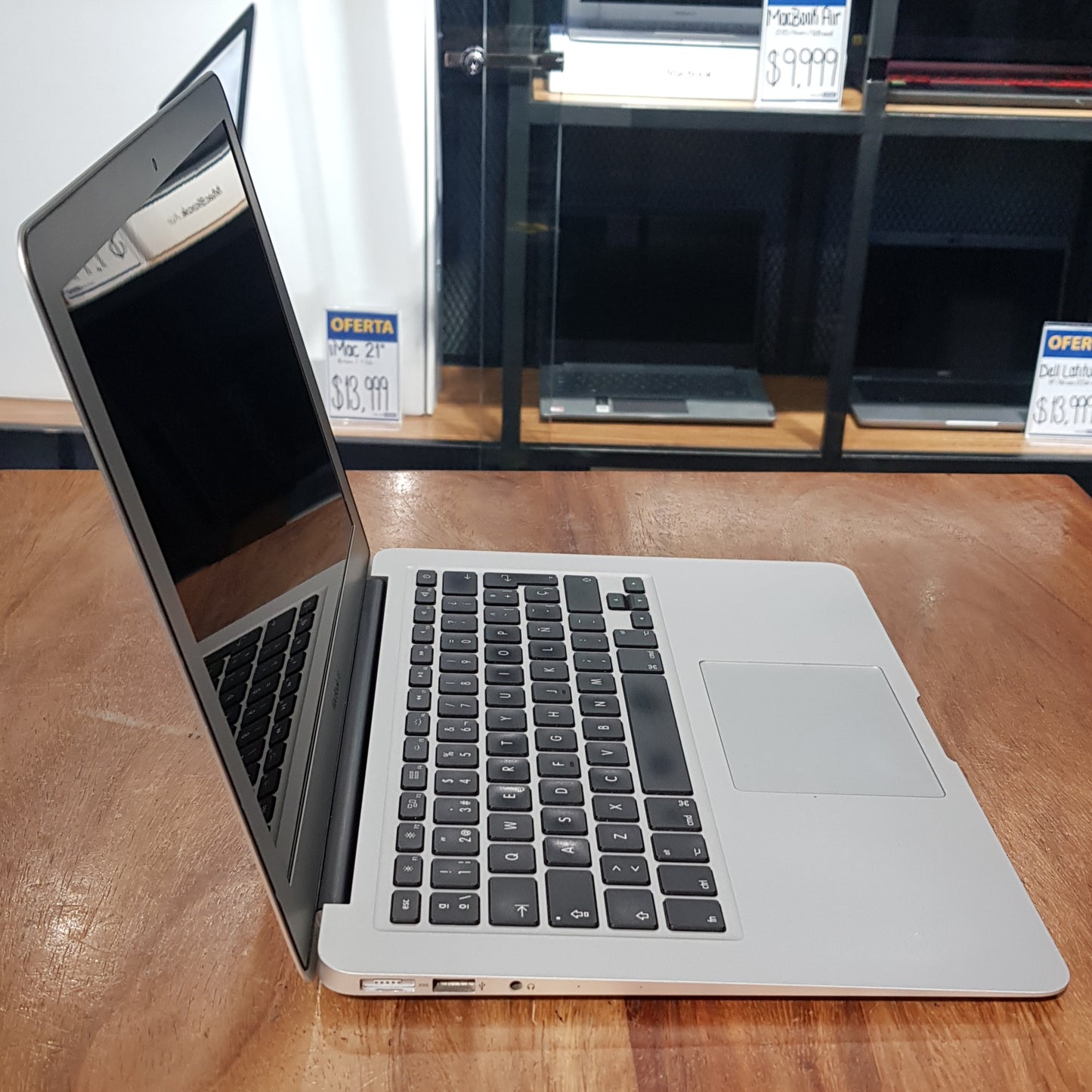 Macbook Air "13" 2017  (Producto Unico)