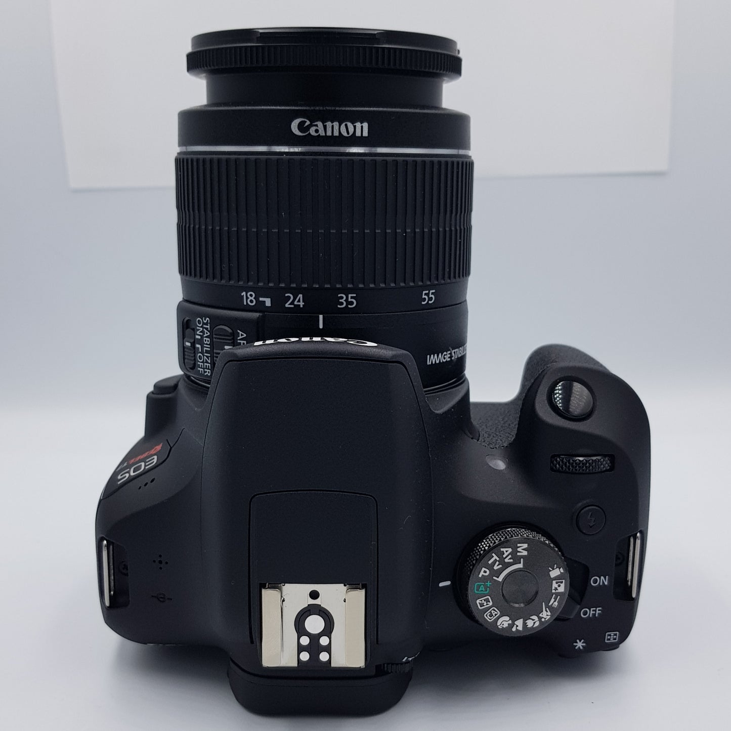 Canon T7+EF-S 18-55mm 3.5-5.6 is II (Producto Único)