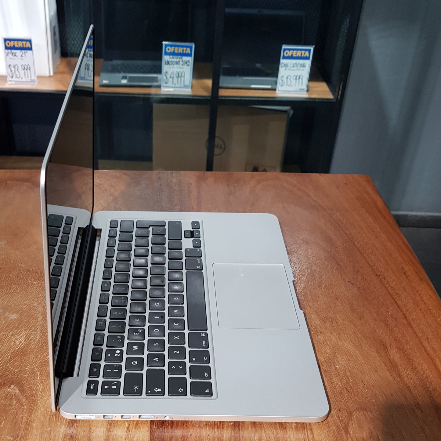 Macbook Pro Retina 13" (Producto Único)