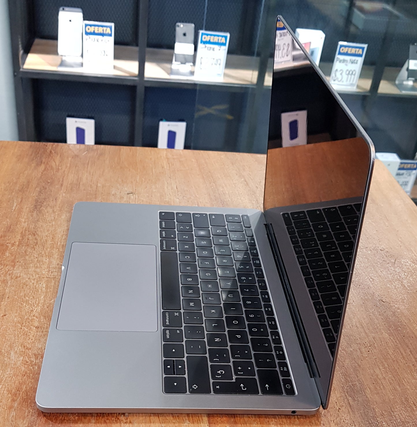 Macbook Pro "13" 2016 (Producto Único)