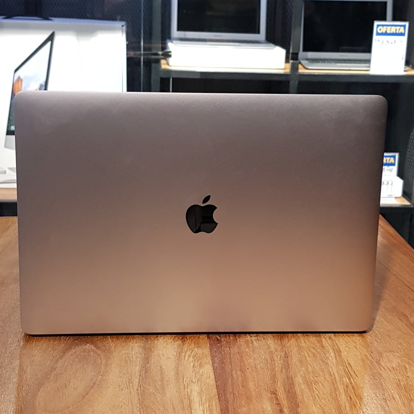 Macbook Pro Touchbar "15" 2018 (Producto Unico)