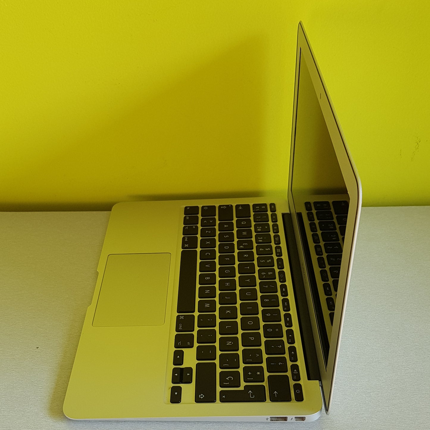 Macbook Air "11" 2013 (Producto Unico)