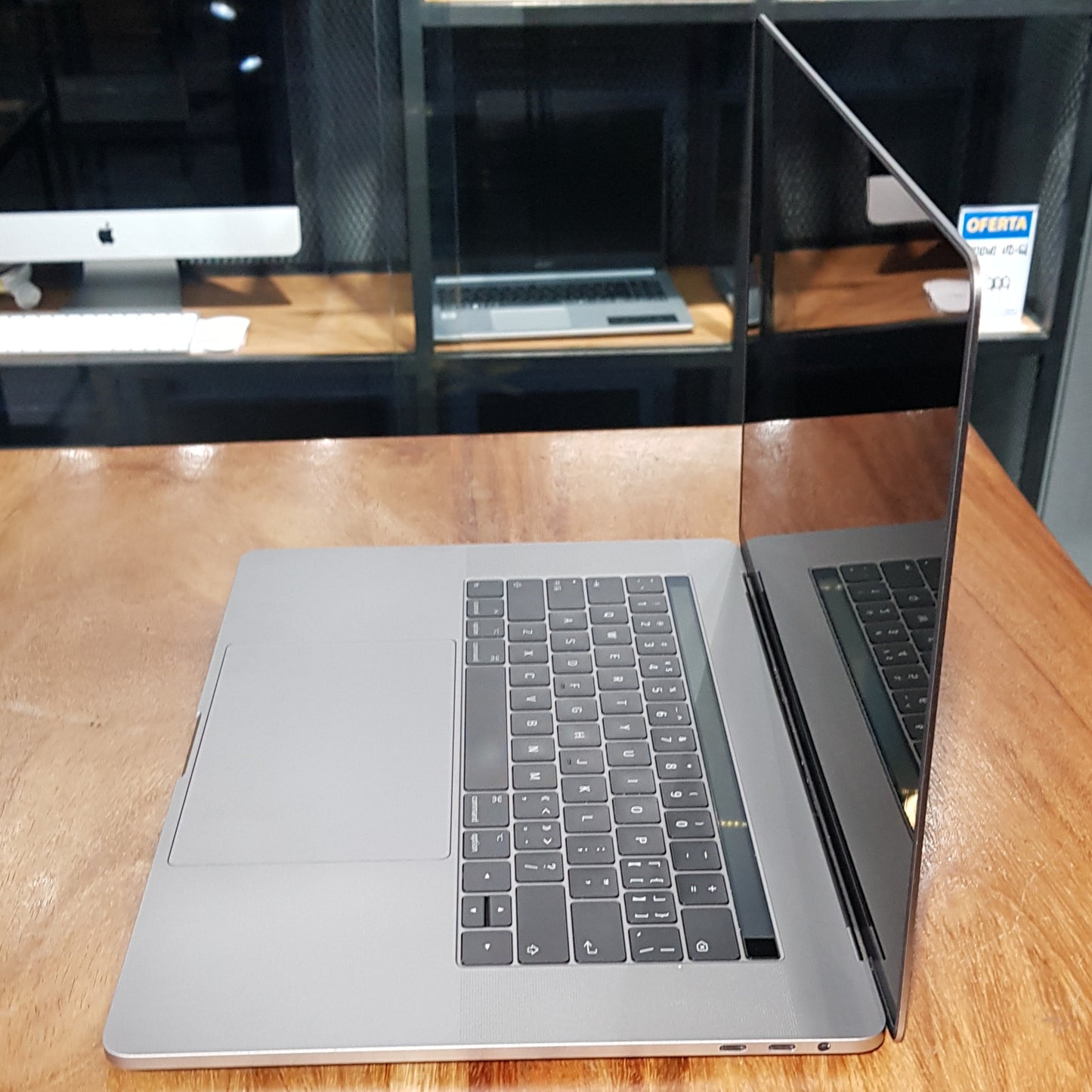 Macbook Pro"15" Touchbar 2017 (Producto Unico)