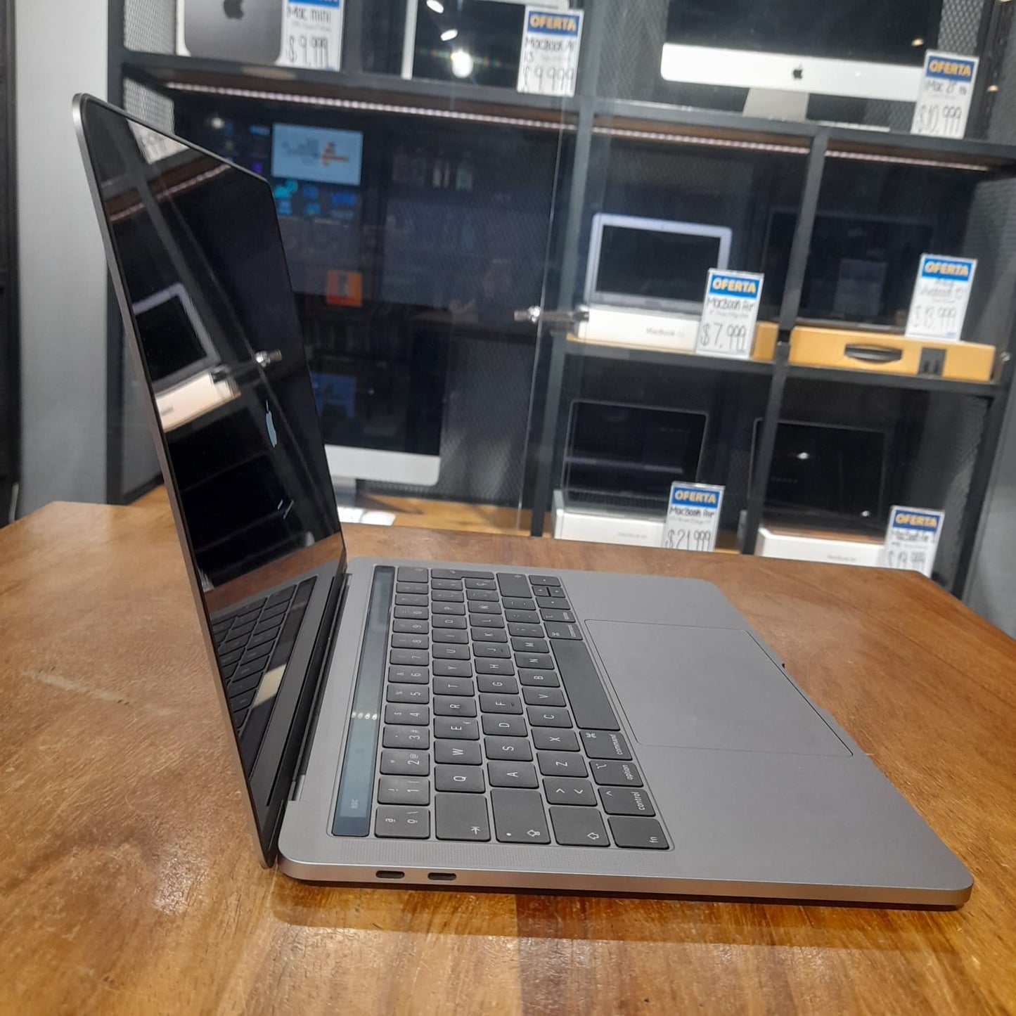 Macbook Pro 13" 2019 8ram/128ssd (Producto Único )