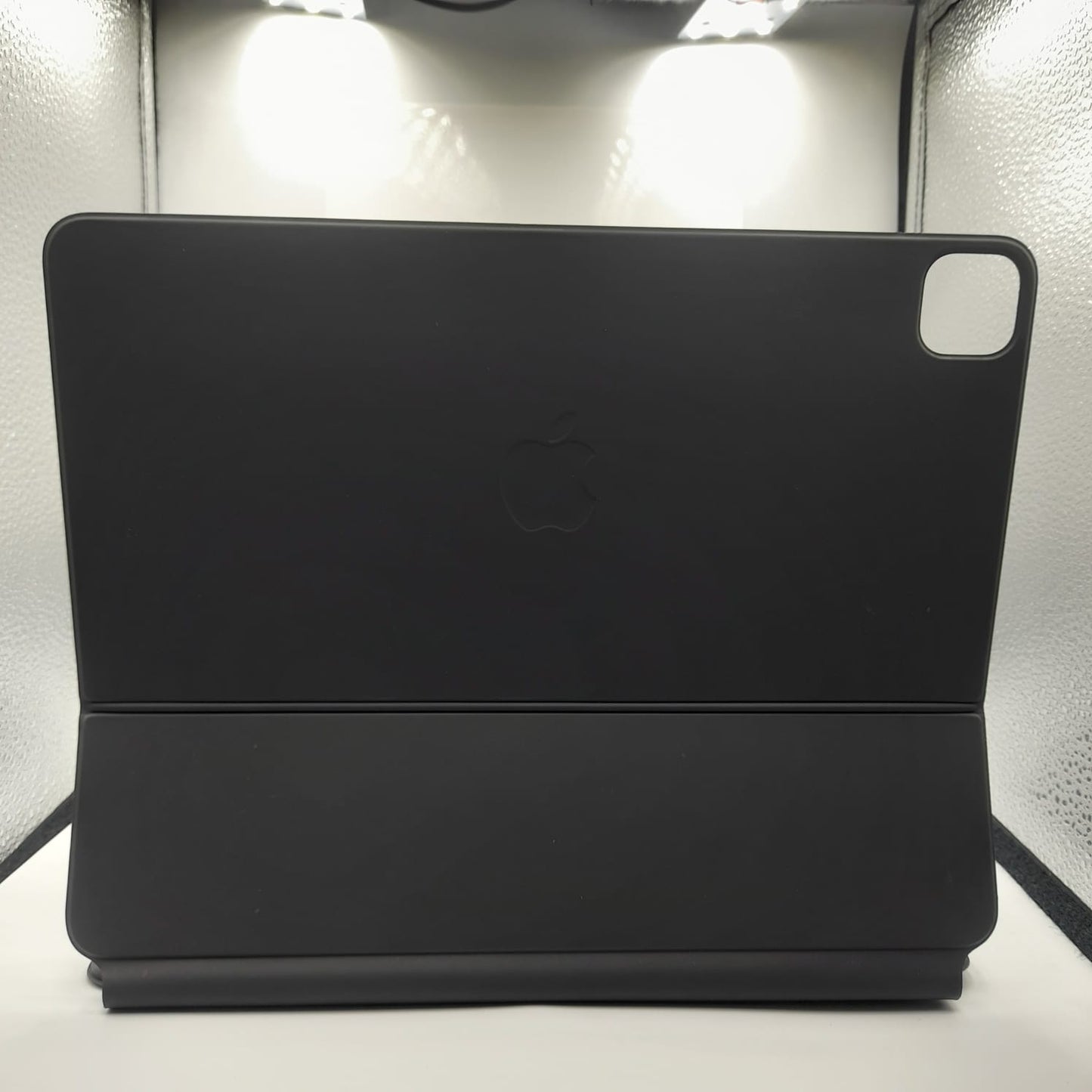 Apple Magic Keyboard  12.9" (Ipad pro 5th gen)(Producto Único)