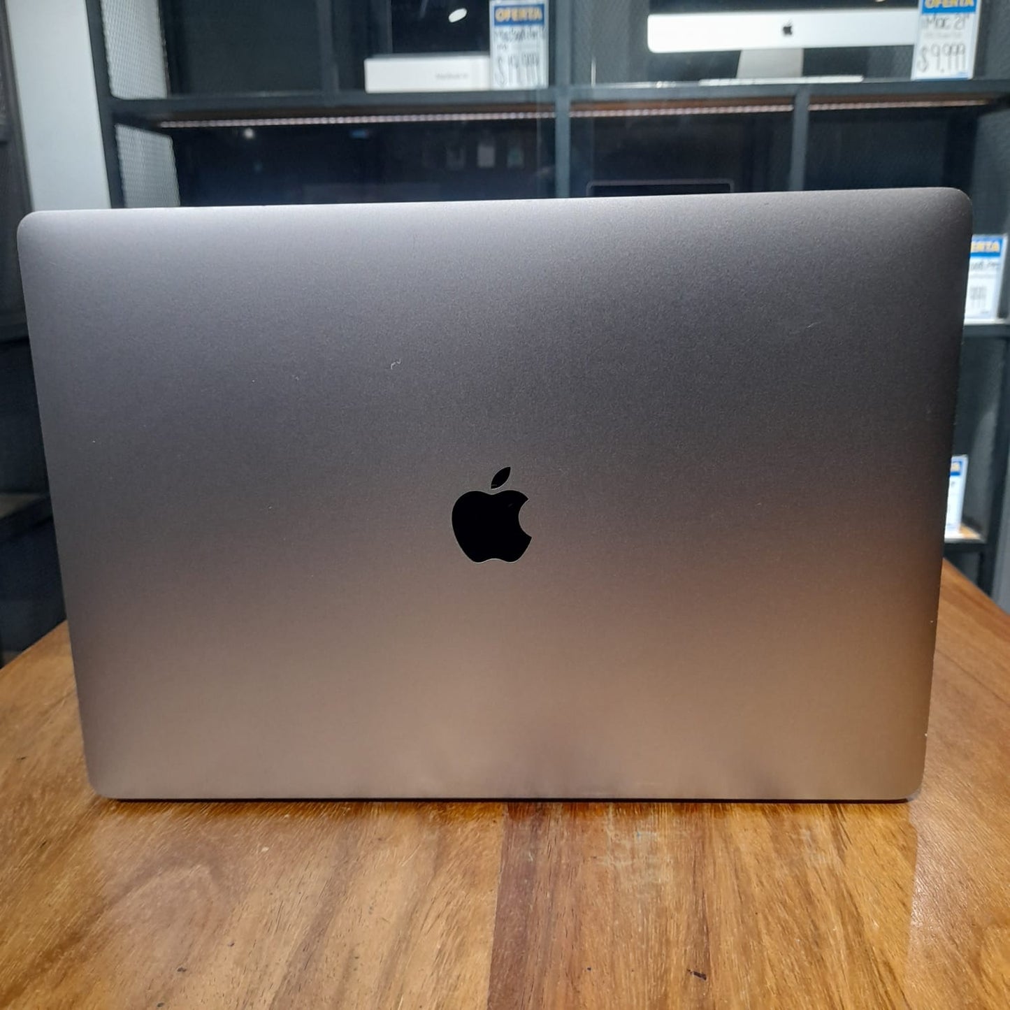 Macbook Pro "15" 2016 Touchbar (Producto Único)