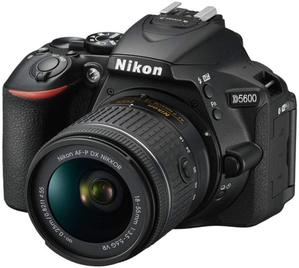 Cámara Nikon D5600 + 18-55 mm (Producto Unico)