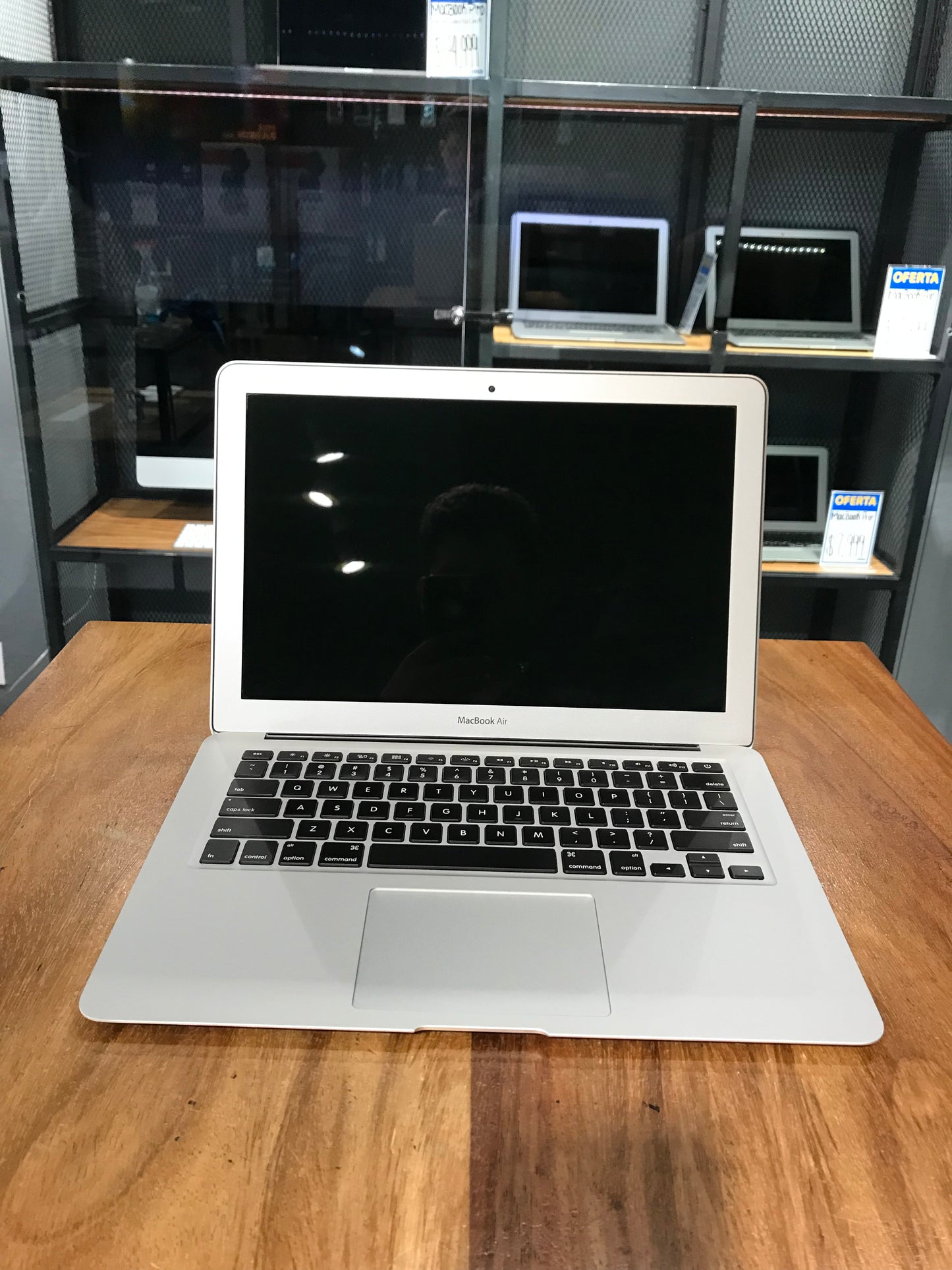 MacBook Air 13" 2015 256gb A1466 (Producto Único)