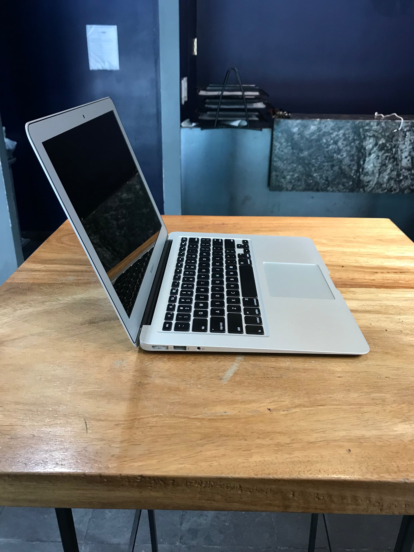 MacBook Air 13" 2015 256gb A1466 (Producto Único)