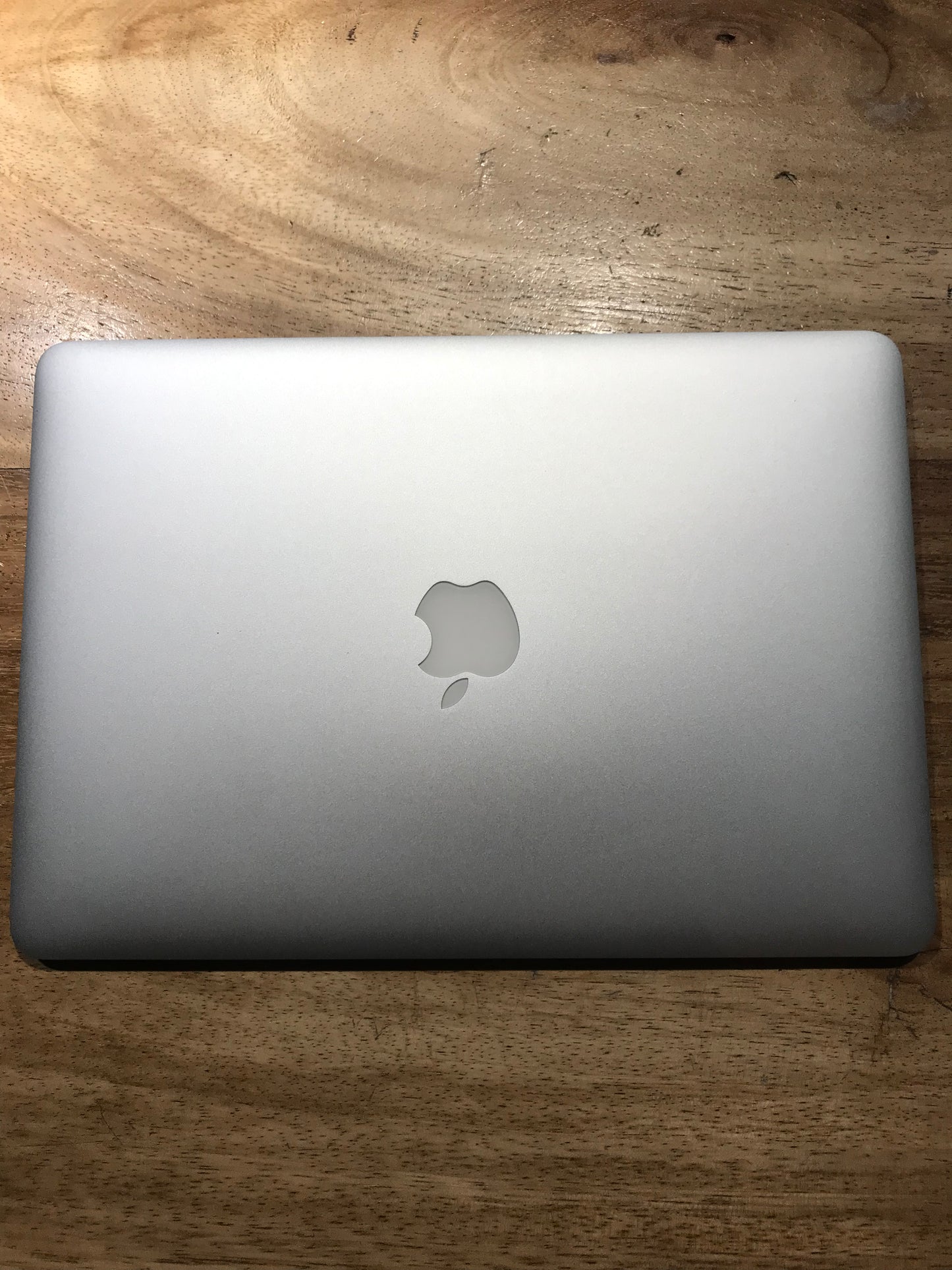 MacBook Air 13" 256gb 2015 a1466 (Producto Único)