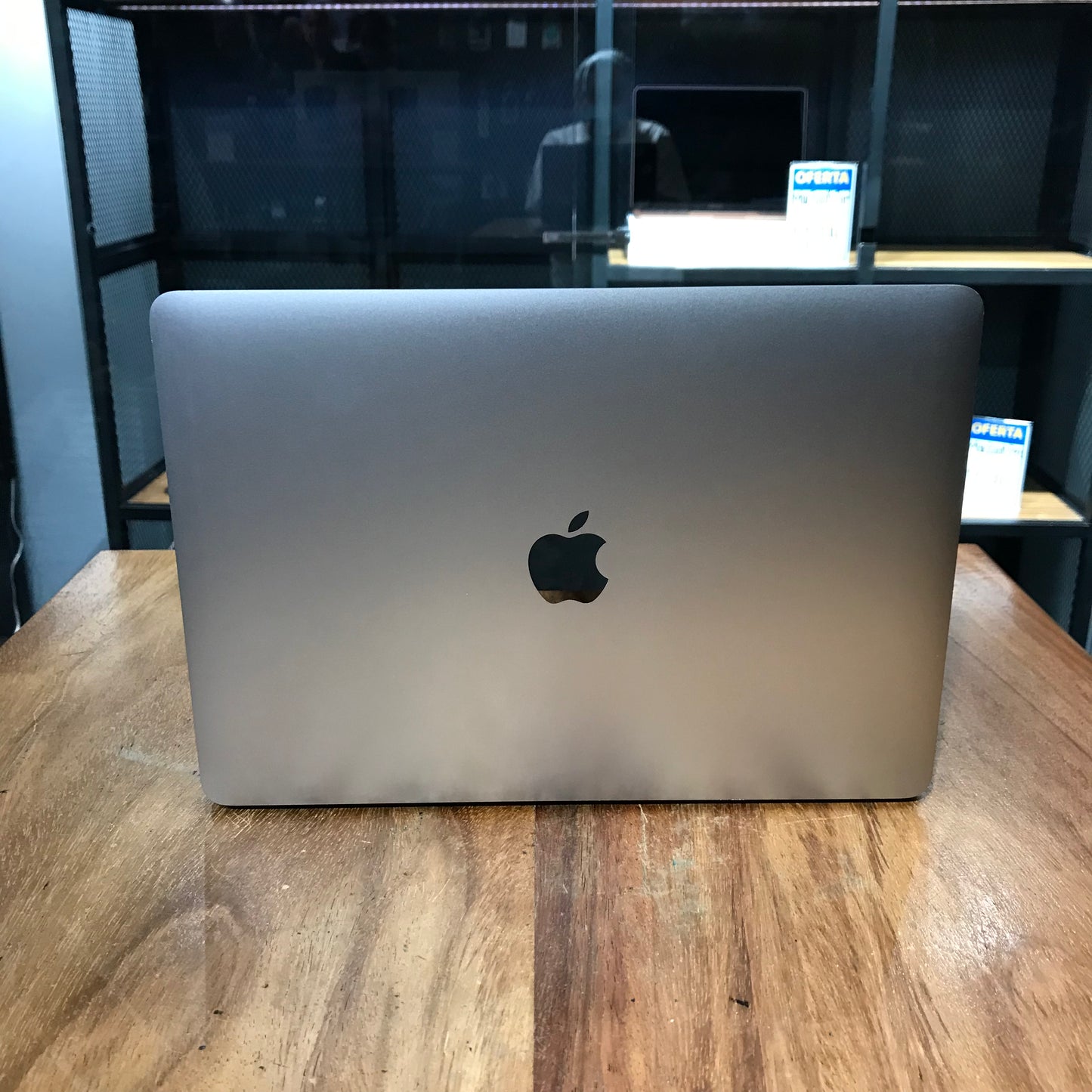 Macbook Pro 13" 2017 8 RAM/128SSD (Producto Único)