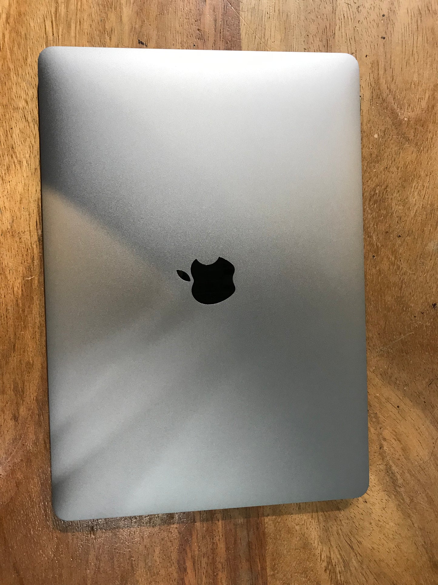 MacBook Pro 13" TouchBar 2019 (Producto Único)