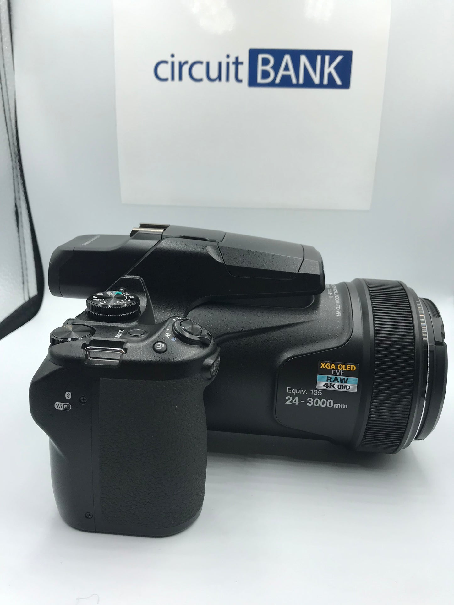 Nikon COOLPIX P1000 (Producto Único)