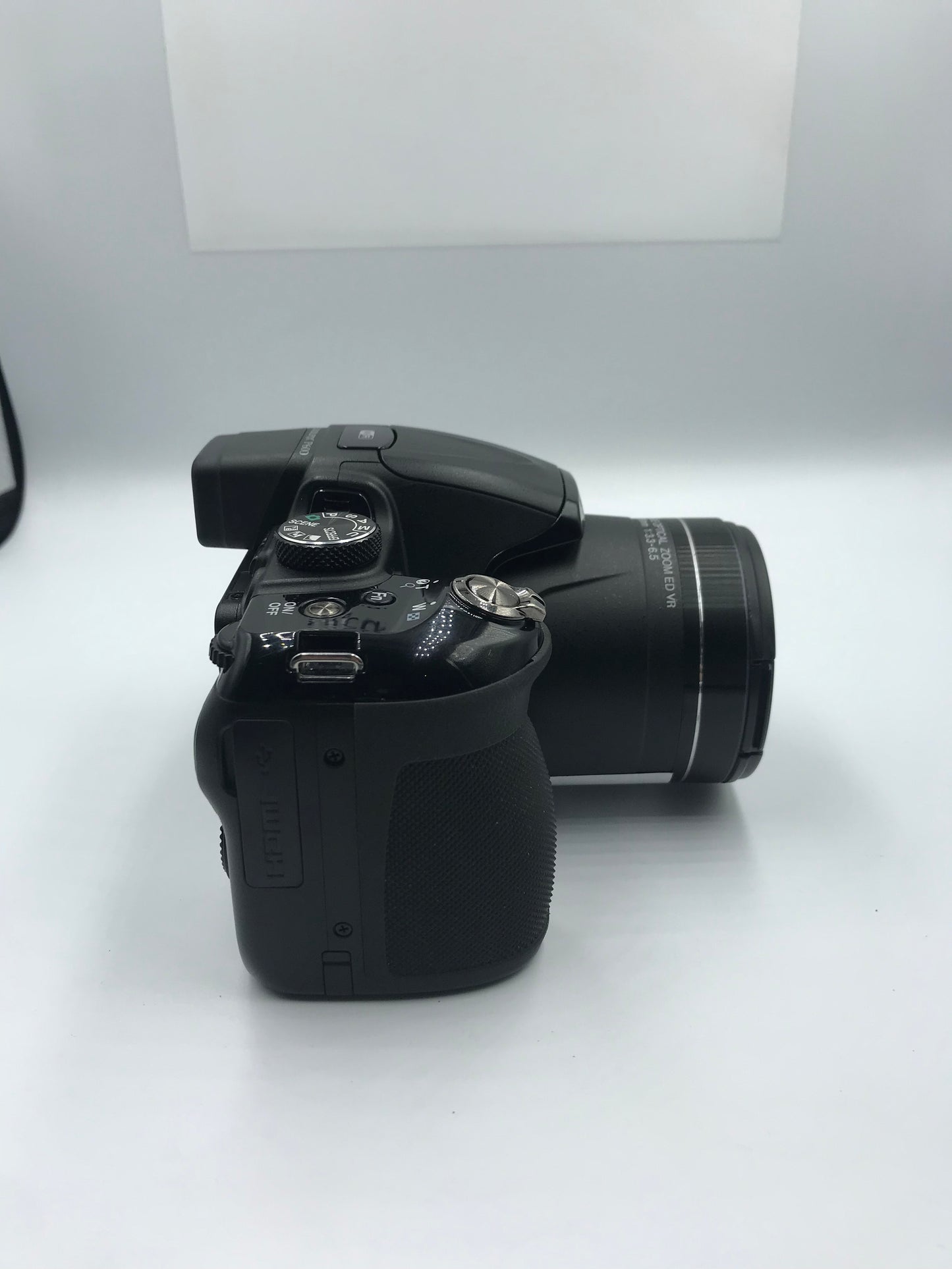 Nikon CoolPix P600 (Producto Único)