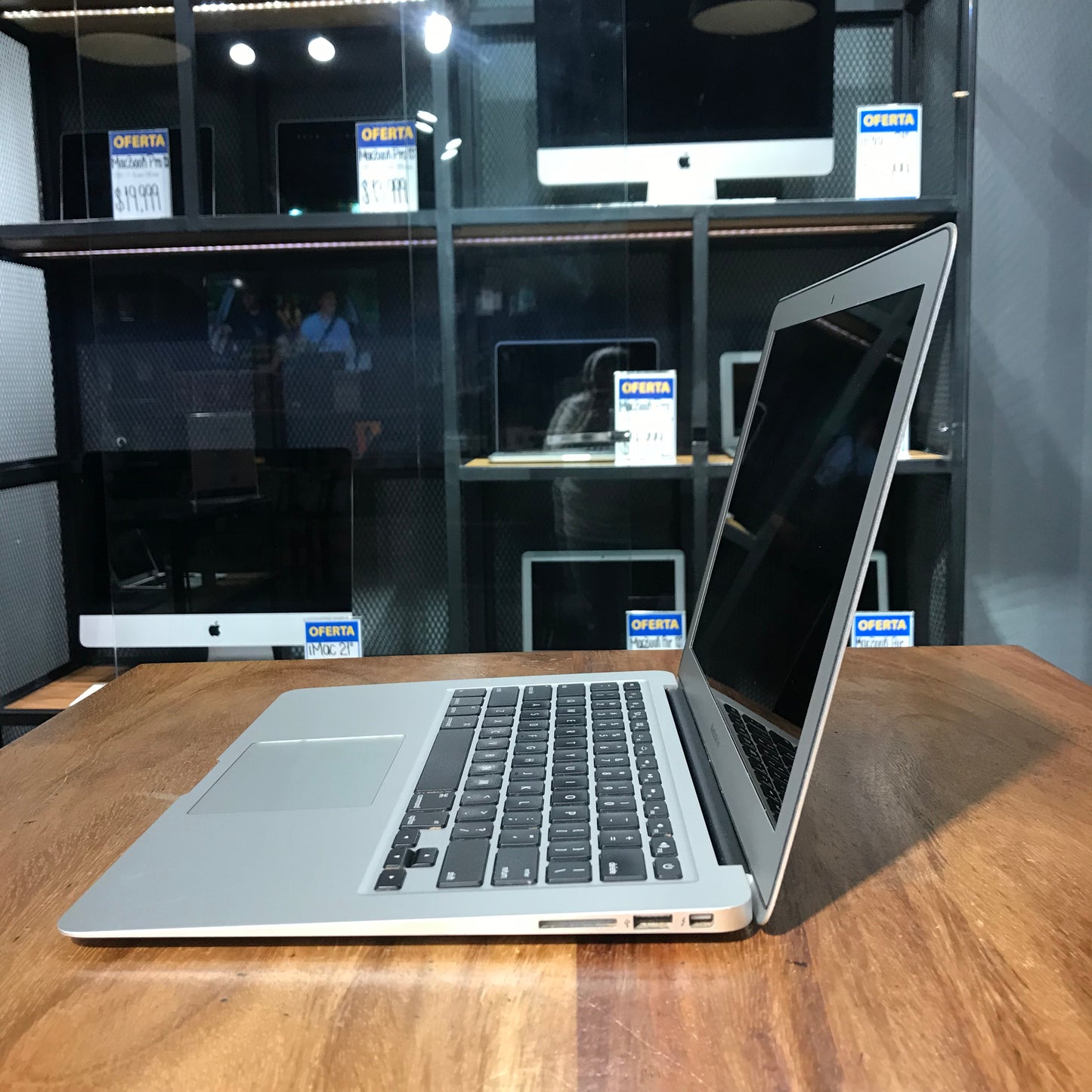 Macbook Air "13" 2015 (Producto Único)