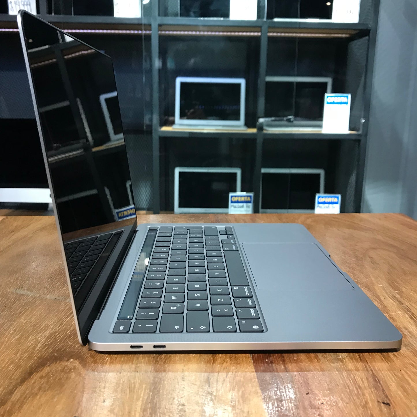 Macbook Pro "13" M1 2020 Touchbar (Producto Único)